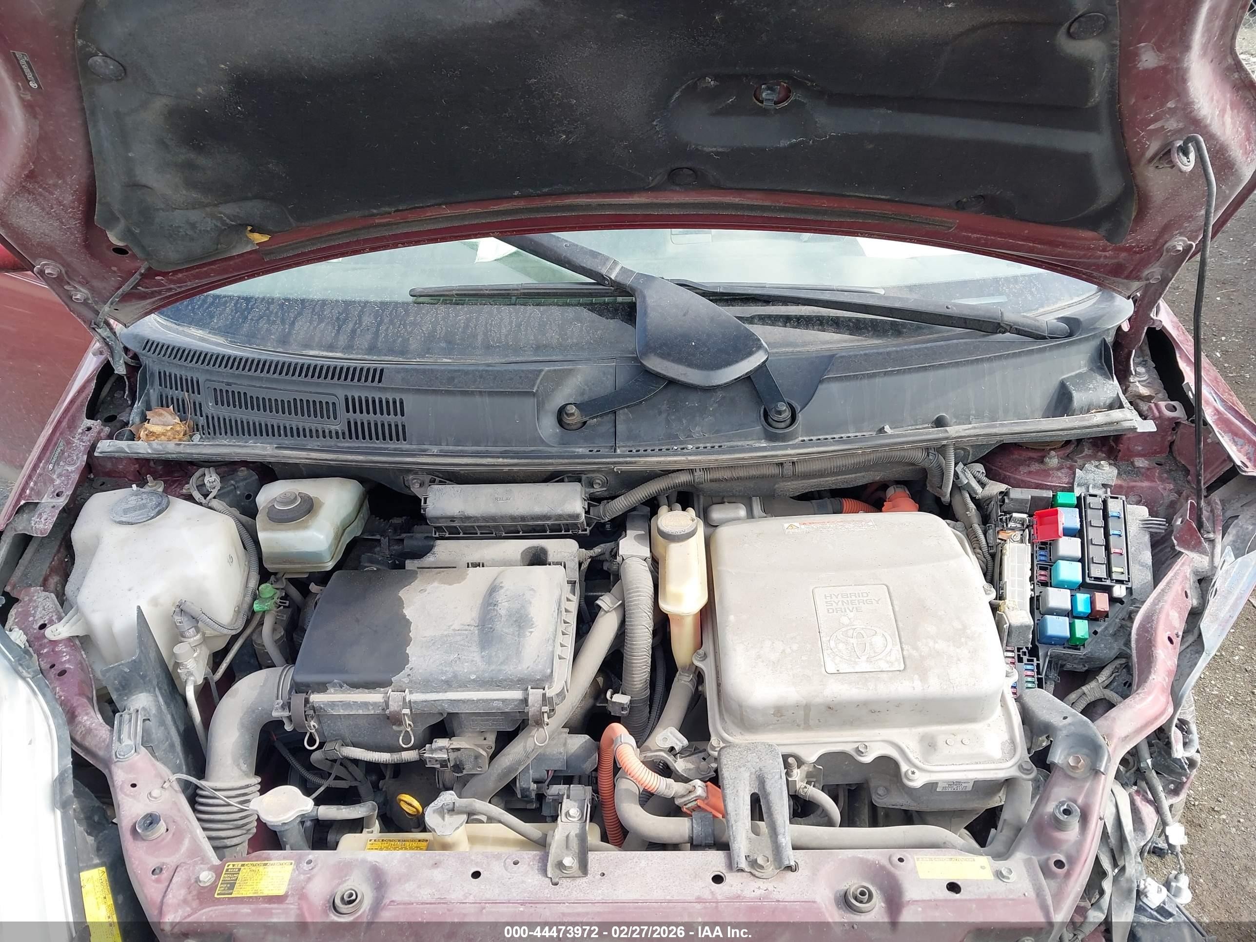 2005 Toyota Prius   Red vin: JTDKB20U953062701