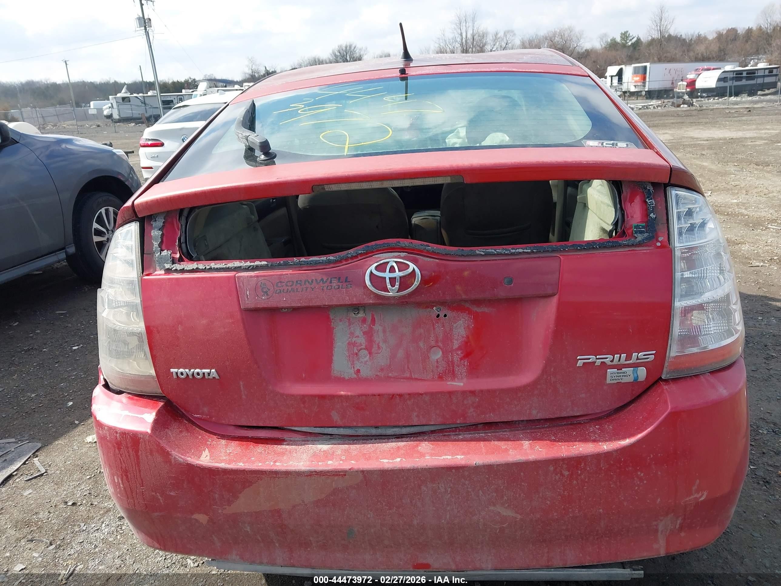 2005 Toyota Prius   Red vin: JTDKB20U953062701