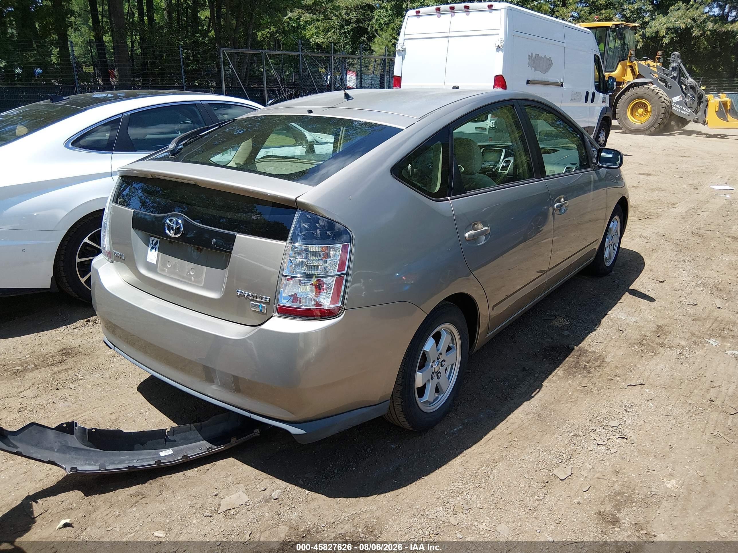 2005 Toyota Prius   Beige vin: JTDKB20U953064349