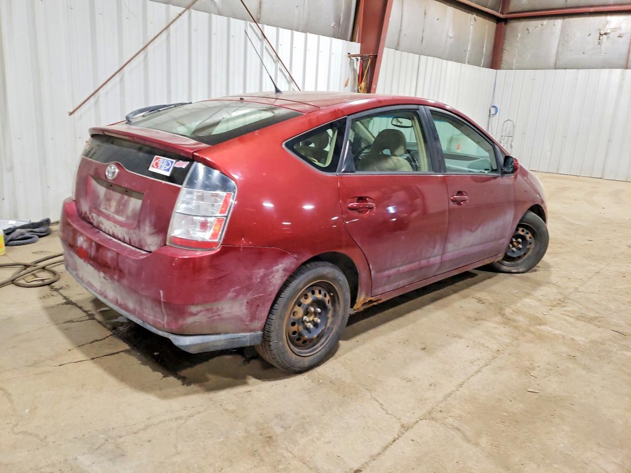 2005 Toyota Prius Base Burgundy vin: JTDKB20U953064464