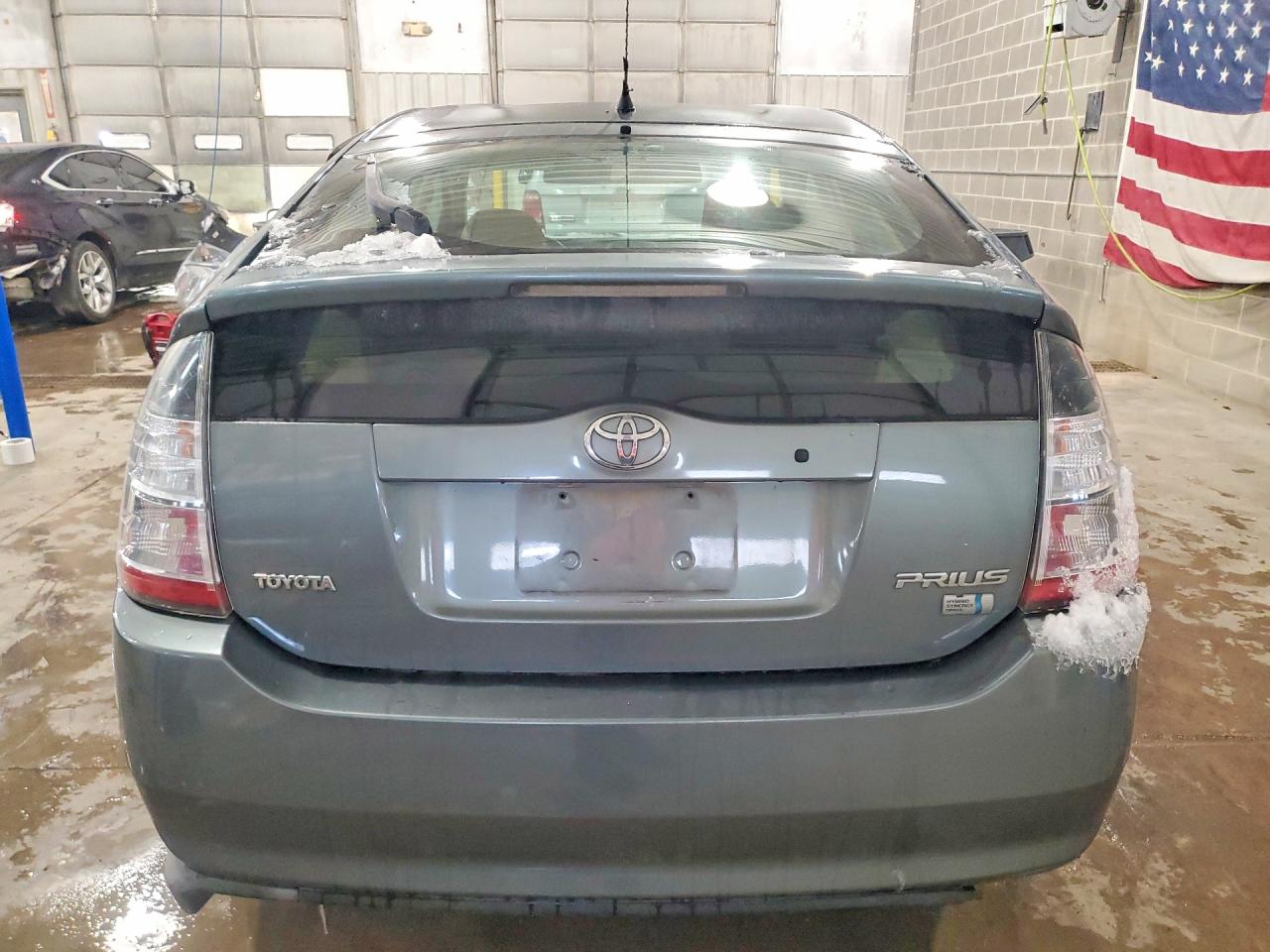 2005 Toyota Prius Base Серый vin: JTDKB20U953083600