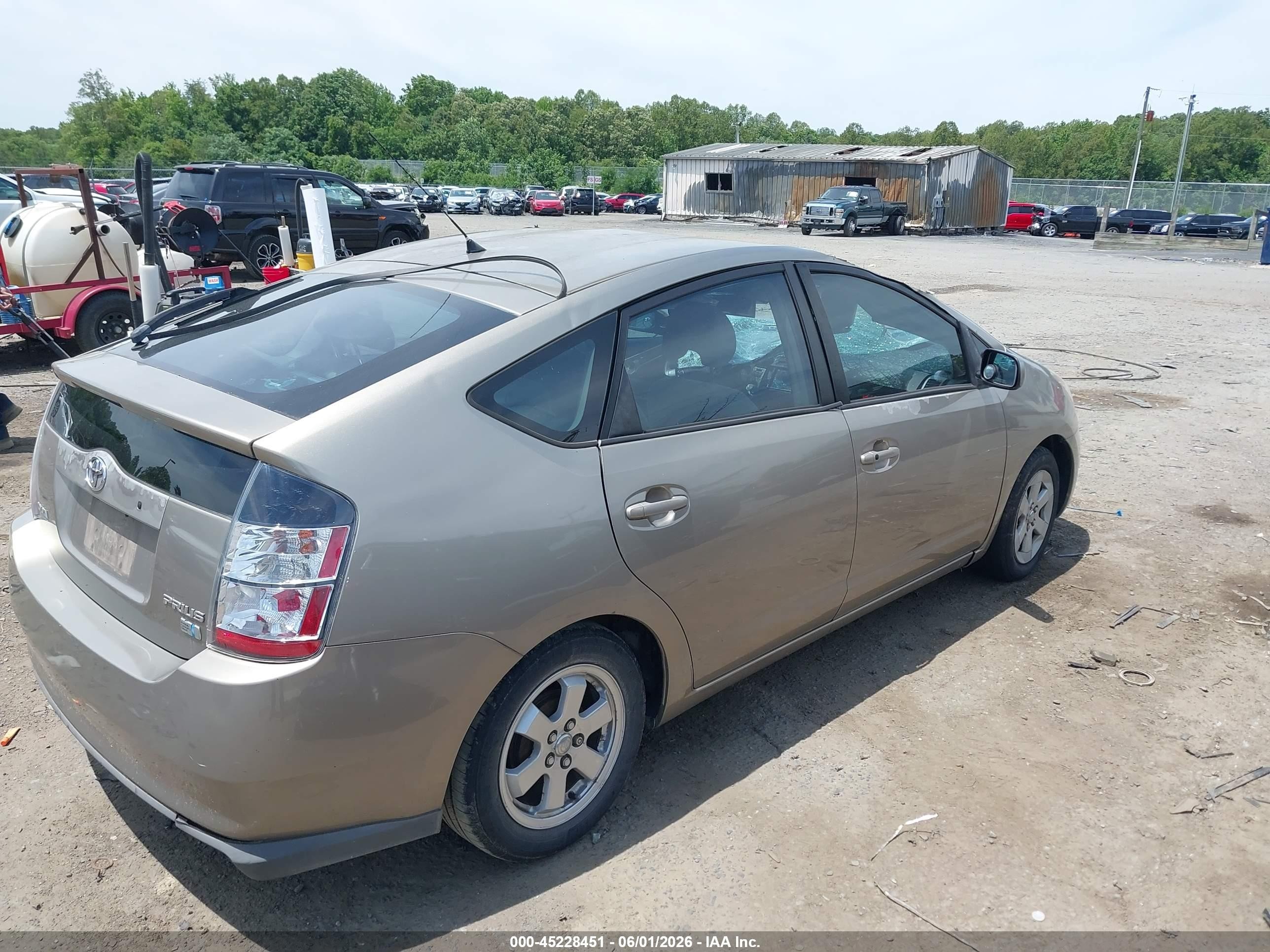 2005 Toyota Prius   Beige vin: JTDKB20U953095486