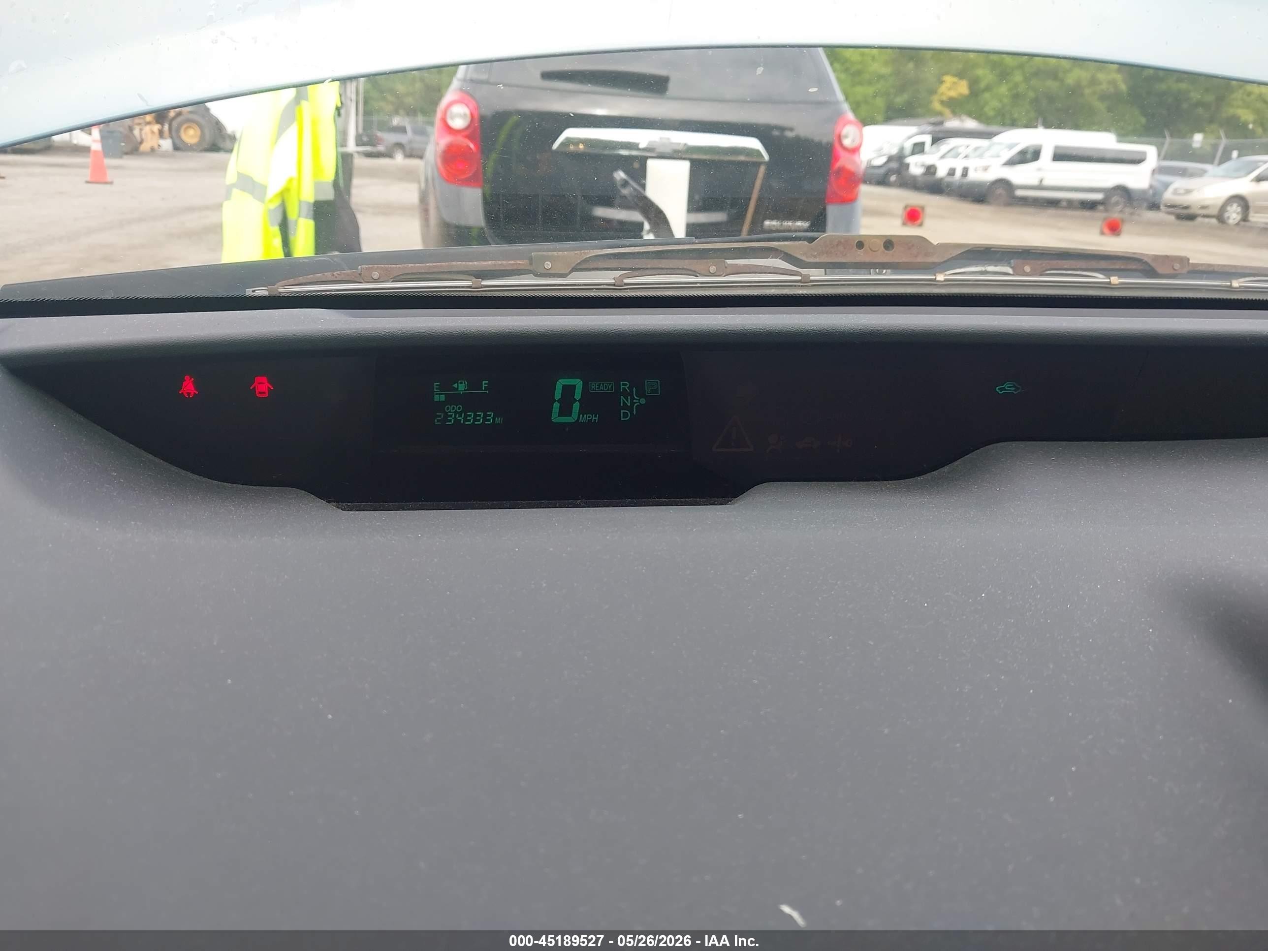 2005 Toyota Prius   Blue vin: JTDKB20U953096928