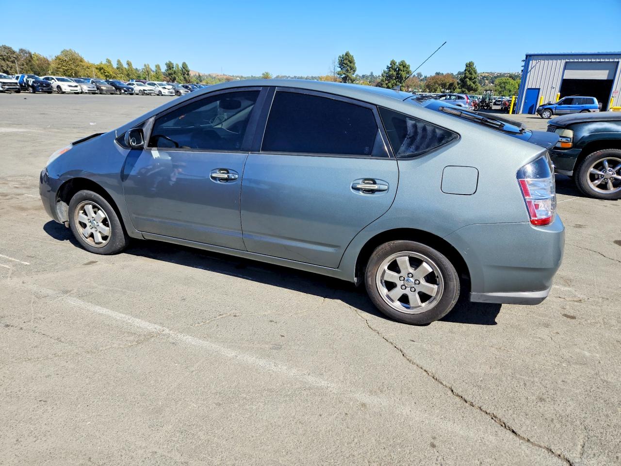 2005 Toyota Prius Base Gray vin: JTDKB20U953098033