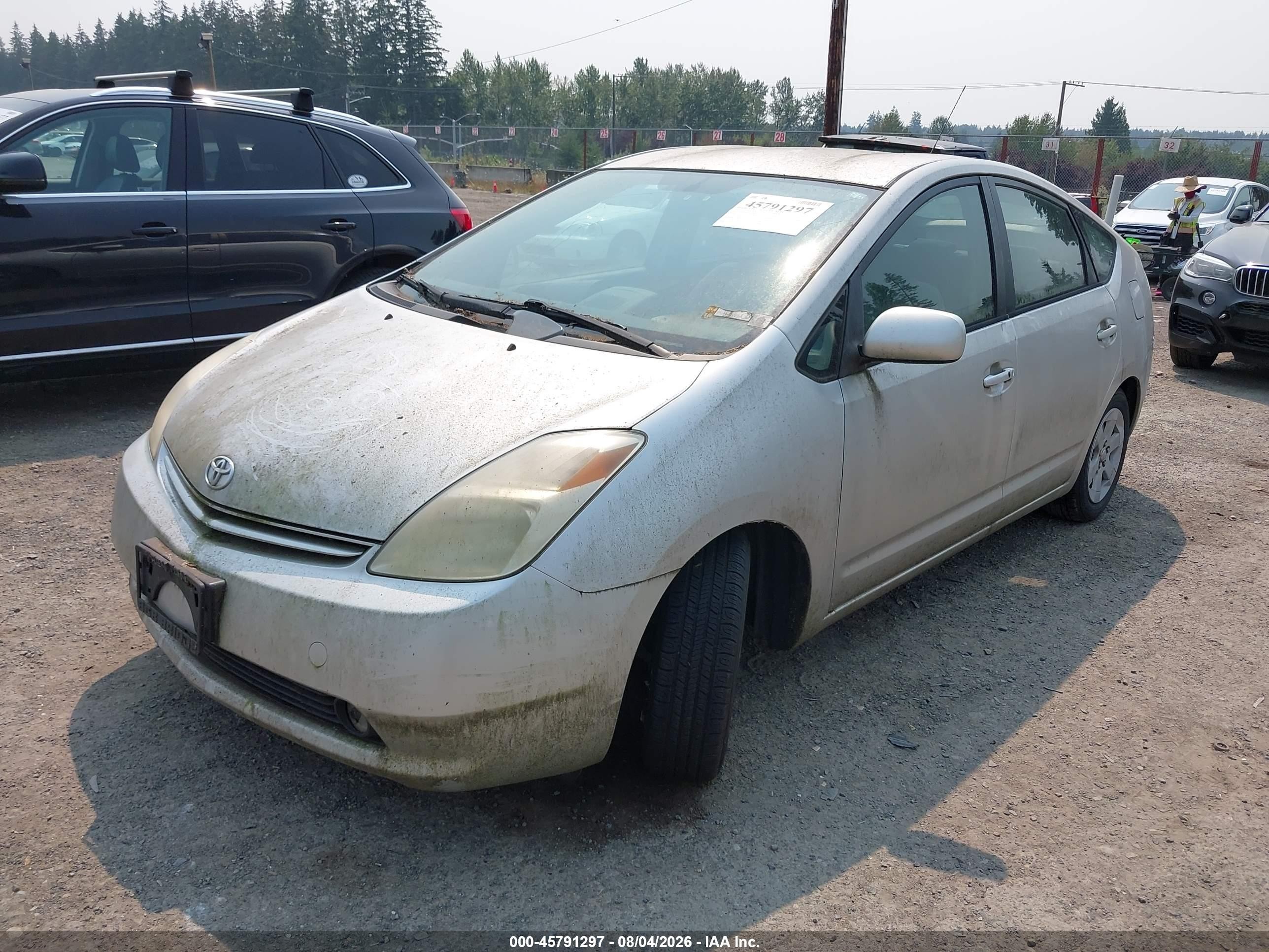 2005 Toyota Prius   Silver vin: JTDKB20U957029190