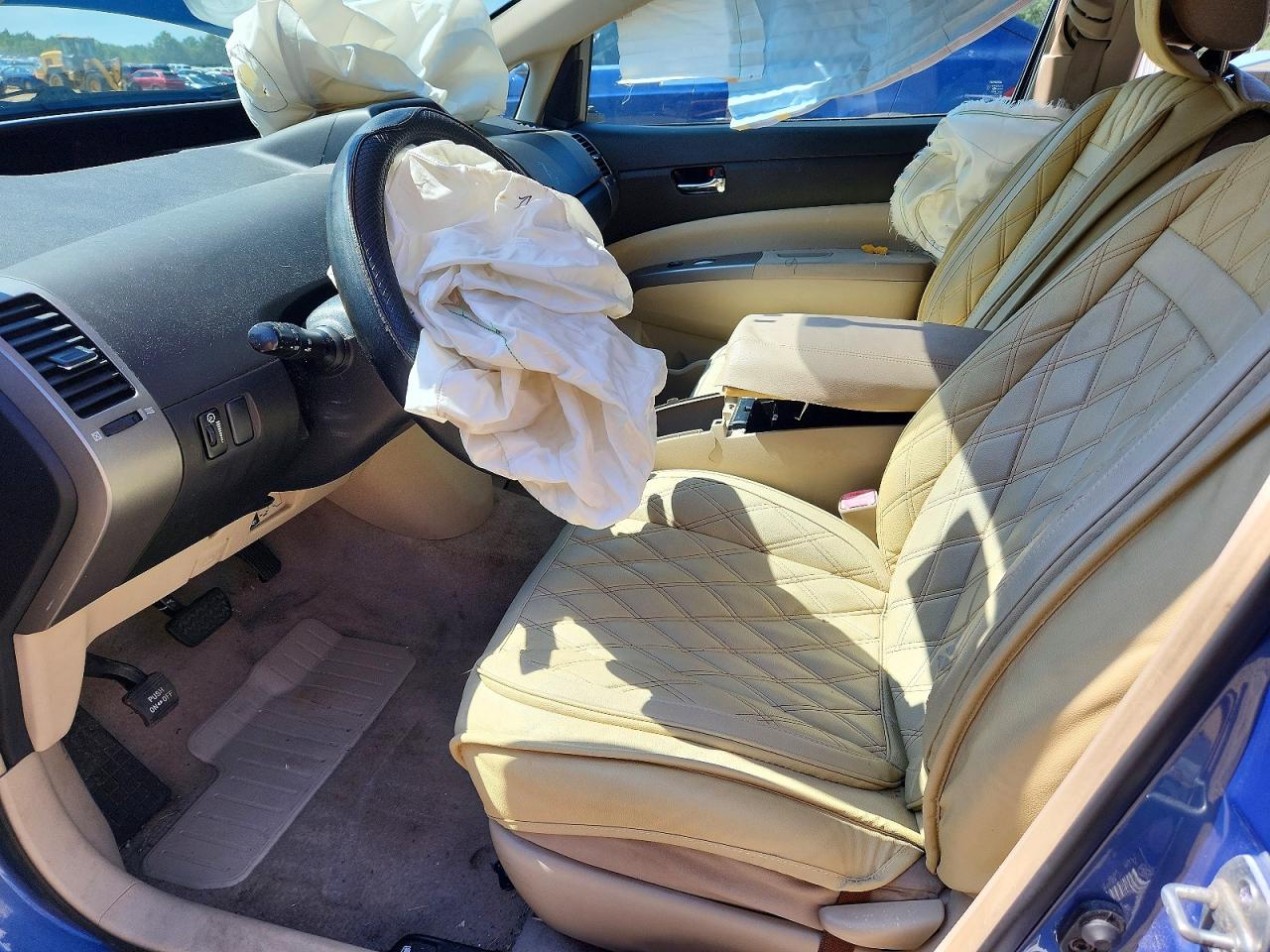 2005 Toyota Prius Base Blue vin: JTDKB20U957047768