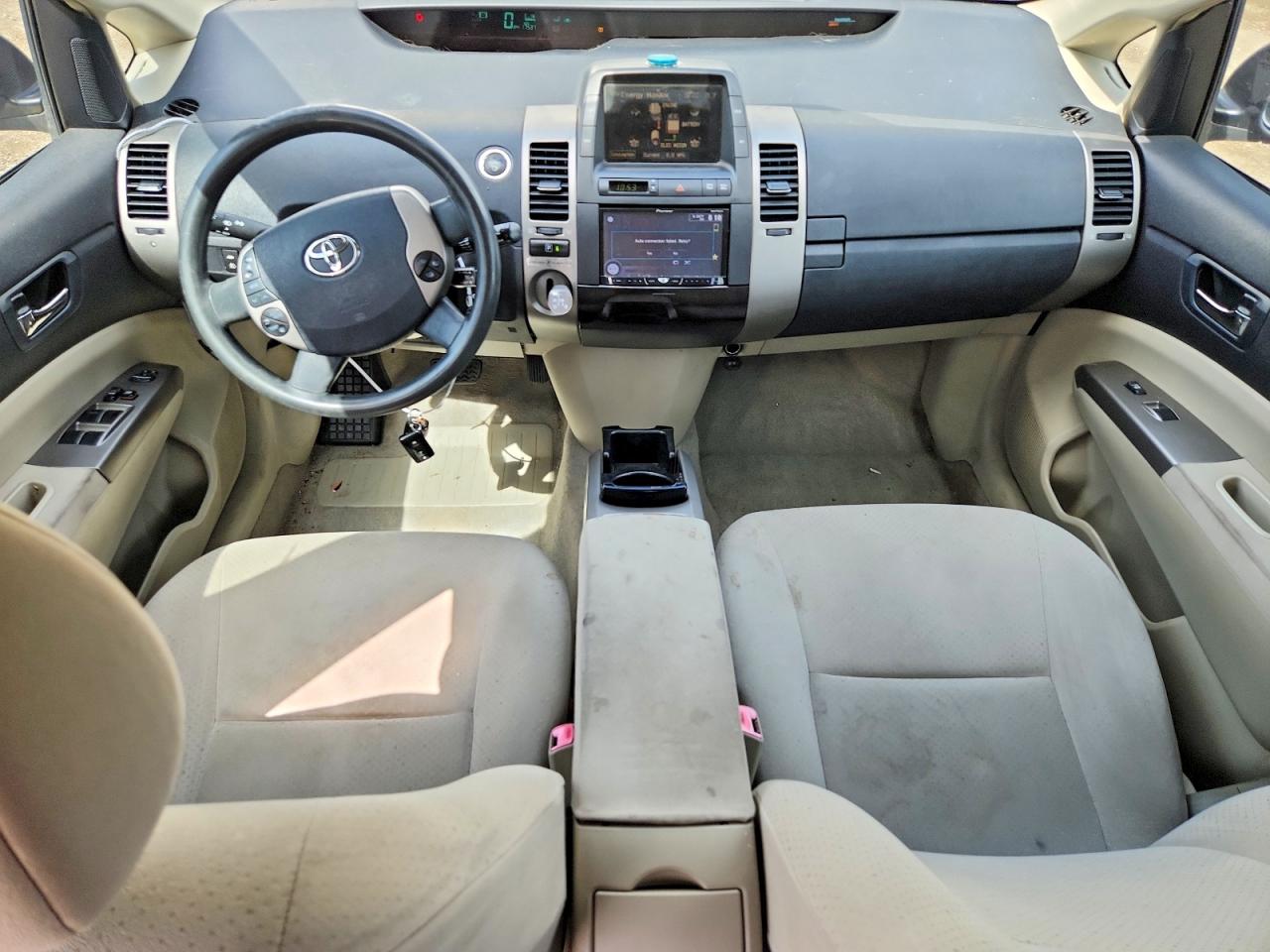 2006 Toyota Prius Base Beige vin: JTDKB20U963155459