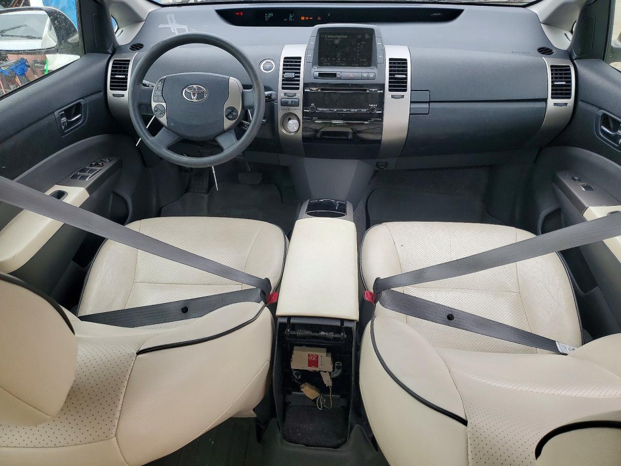 2006 Toyota Prius Base White vin: JTDKB20U963158376