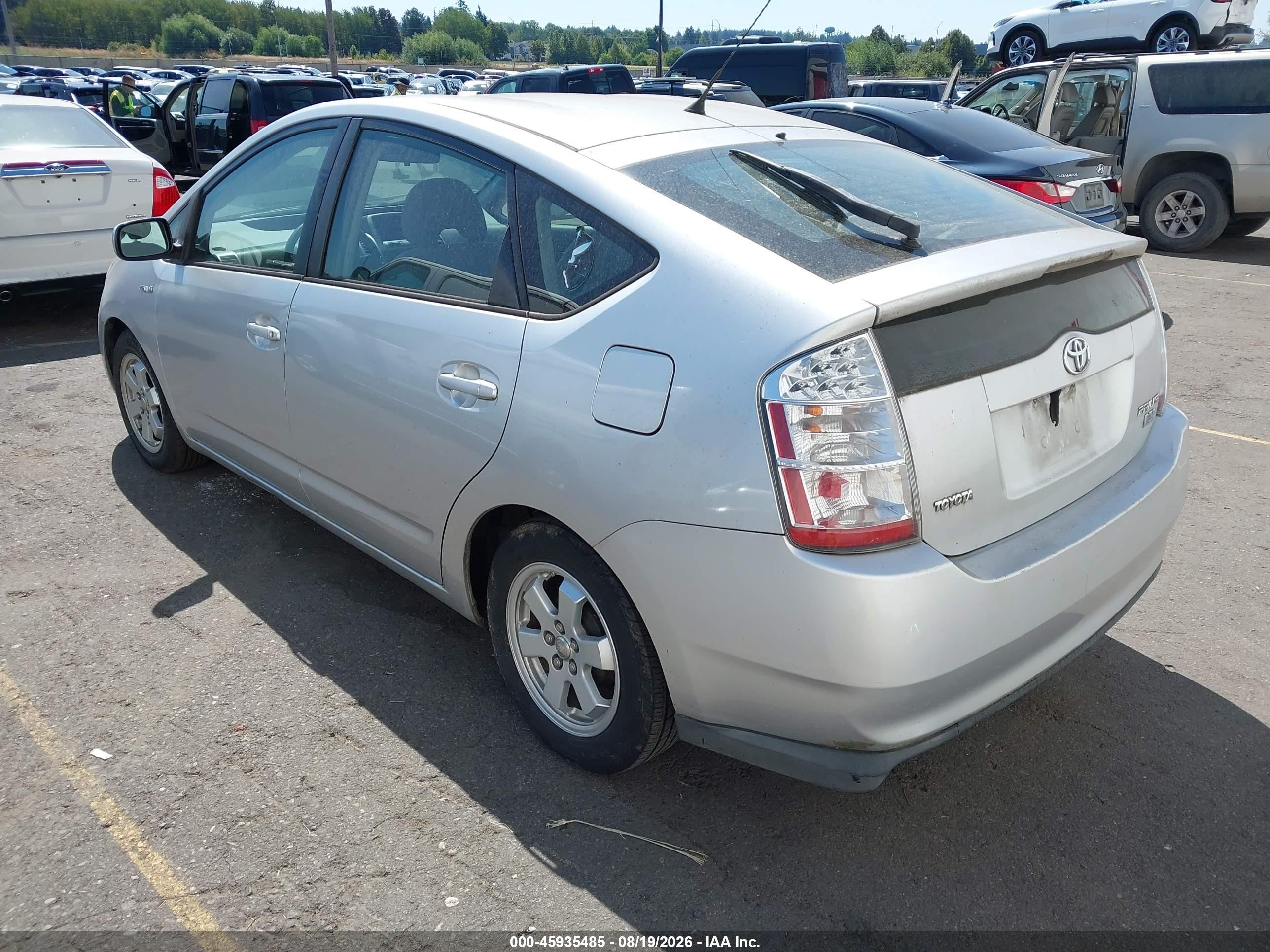2006 Toyota Prius   Silver vin: JTDKB20U963172892