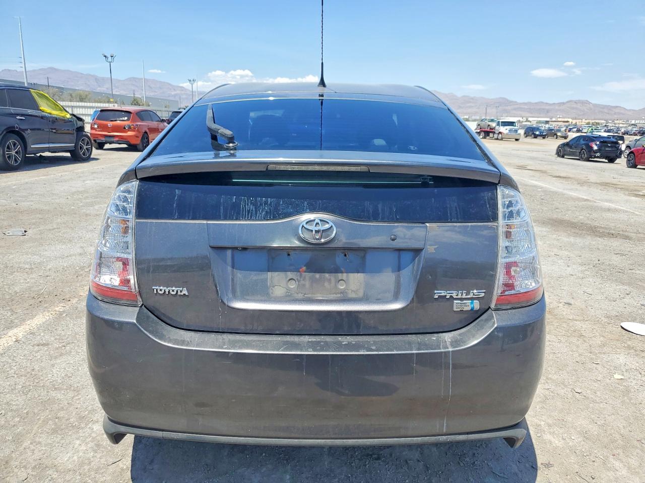 2006 Toyota Prius Base Gray vin: JTDKB20U963186484
