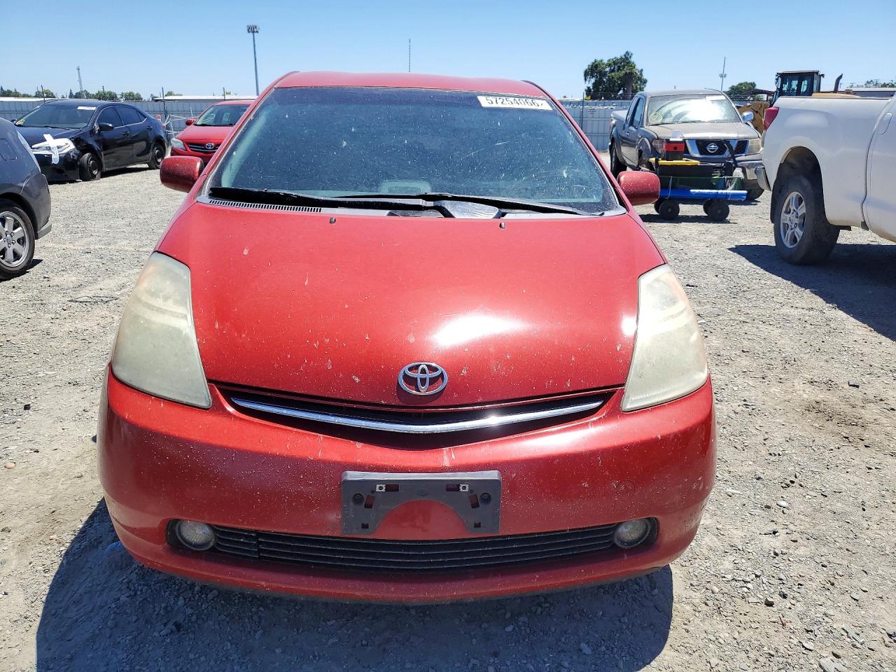 2006 Toyota Prius Base Red vin: JTDKB20U967058061