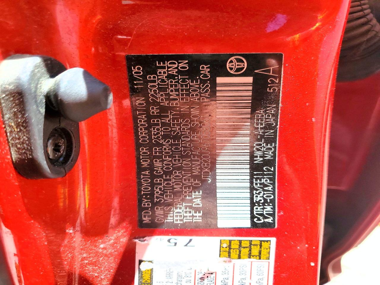 2006 Toyota Prius Base Red vin: JTDKB20U967058061