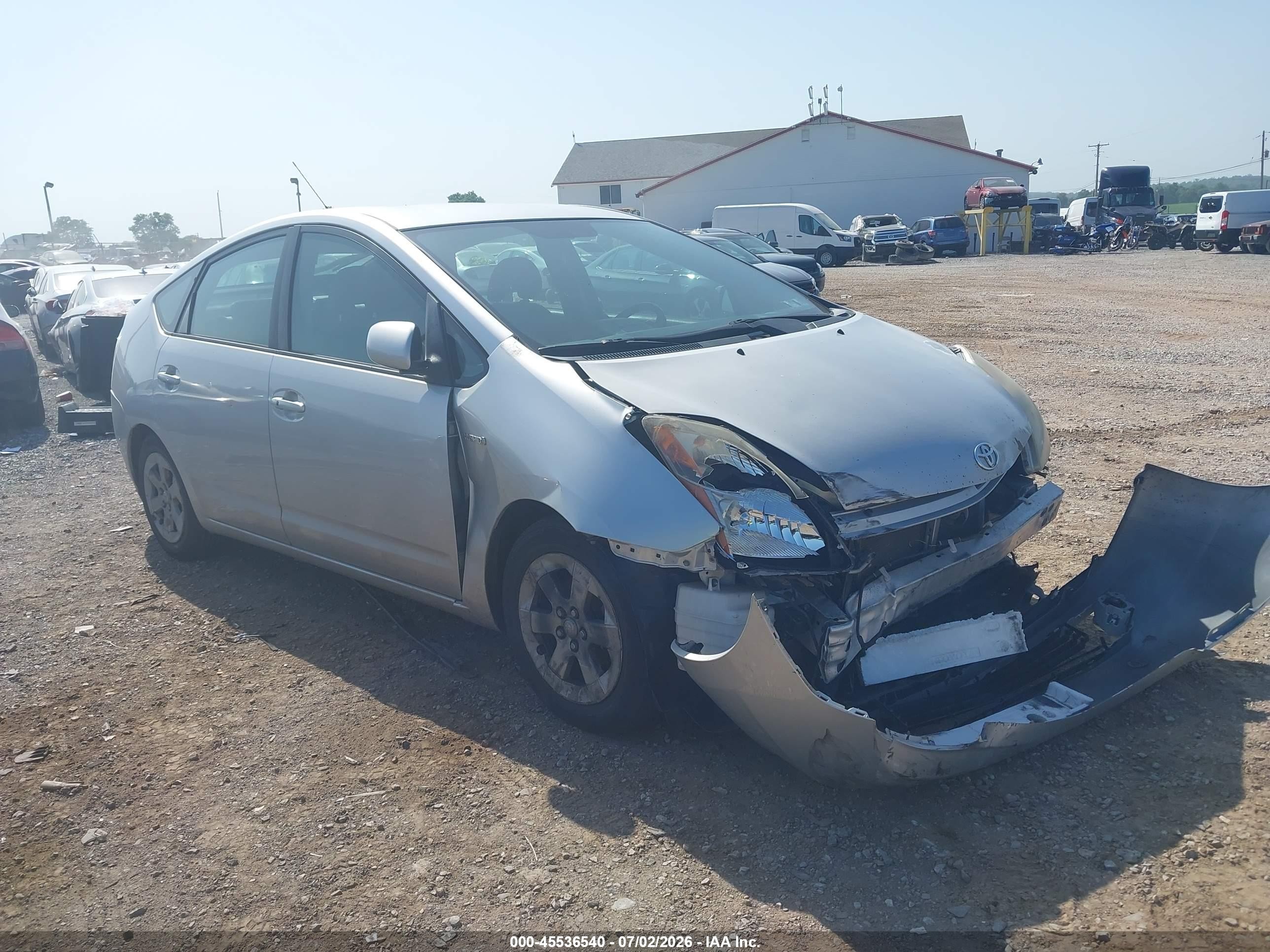 2006 Toyota Prius   Silver vin: JTDKB20U967073935