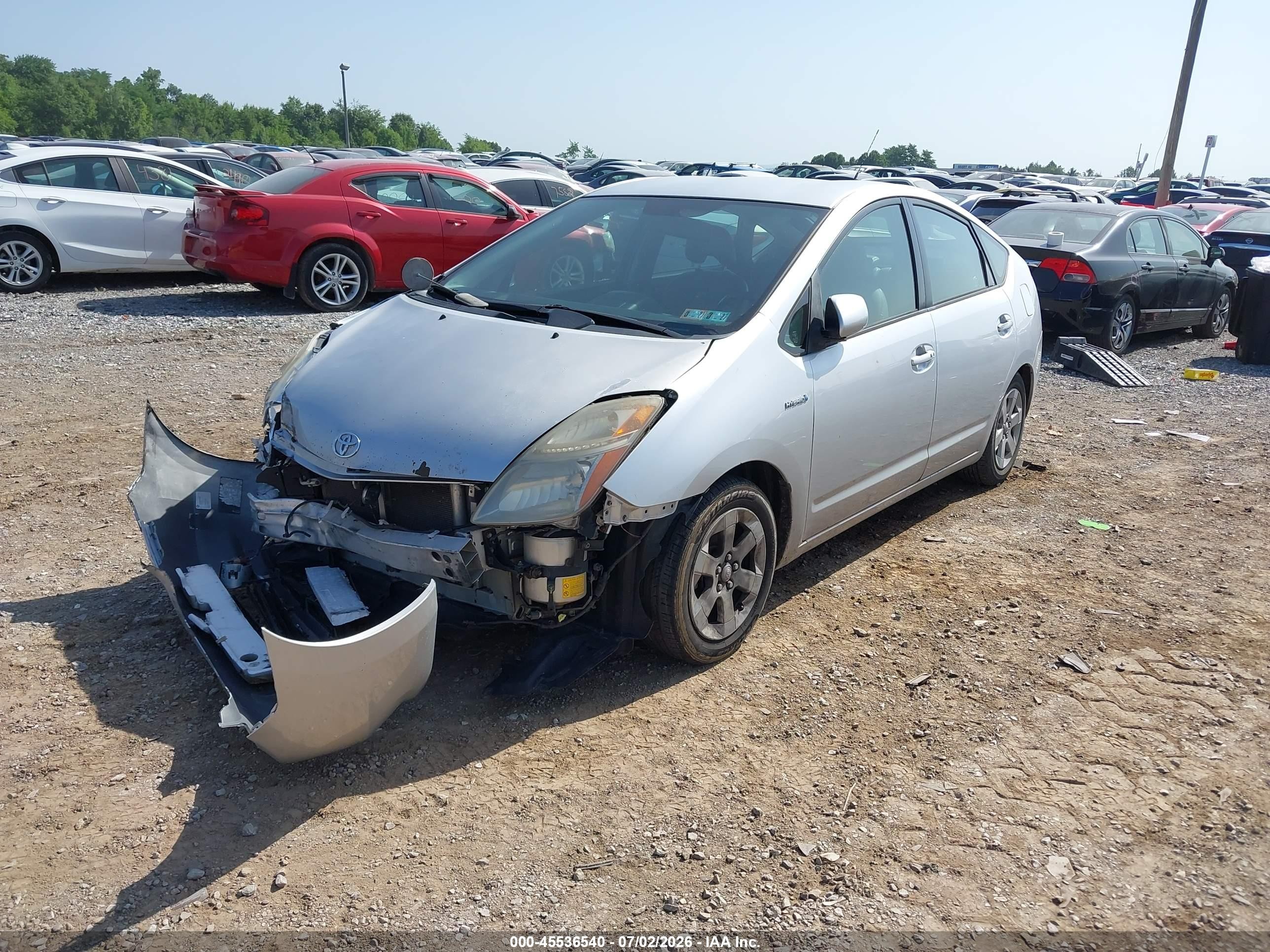 2006 Toyota Prius   Silver vin: JTDKB20U967073935