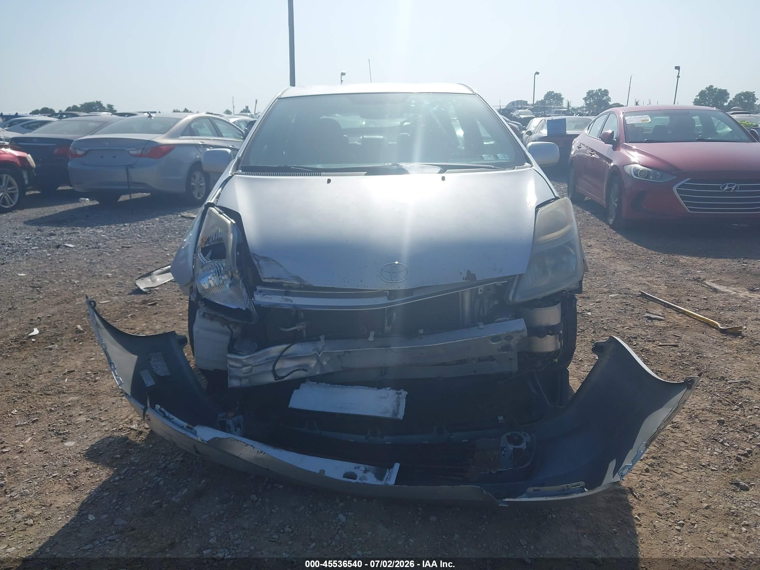 2006 Toyota Prius   Silver vin: JTDKB20U967073935