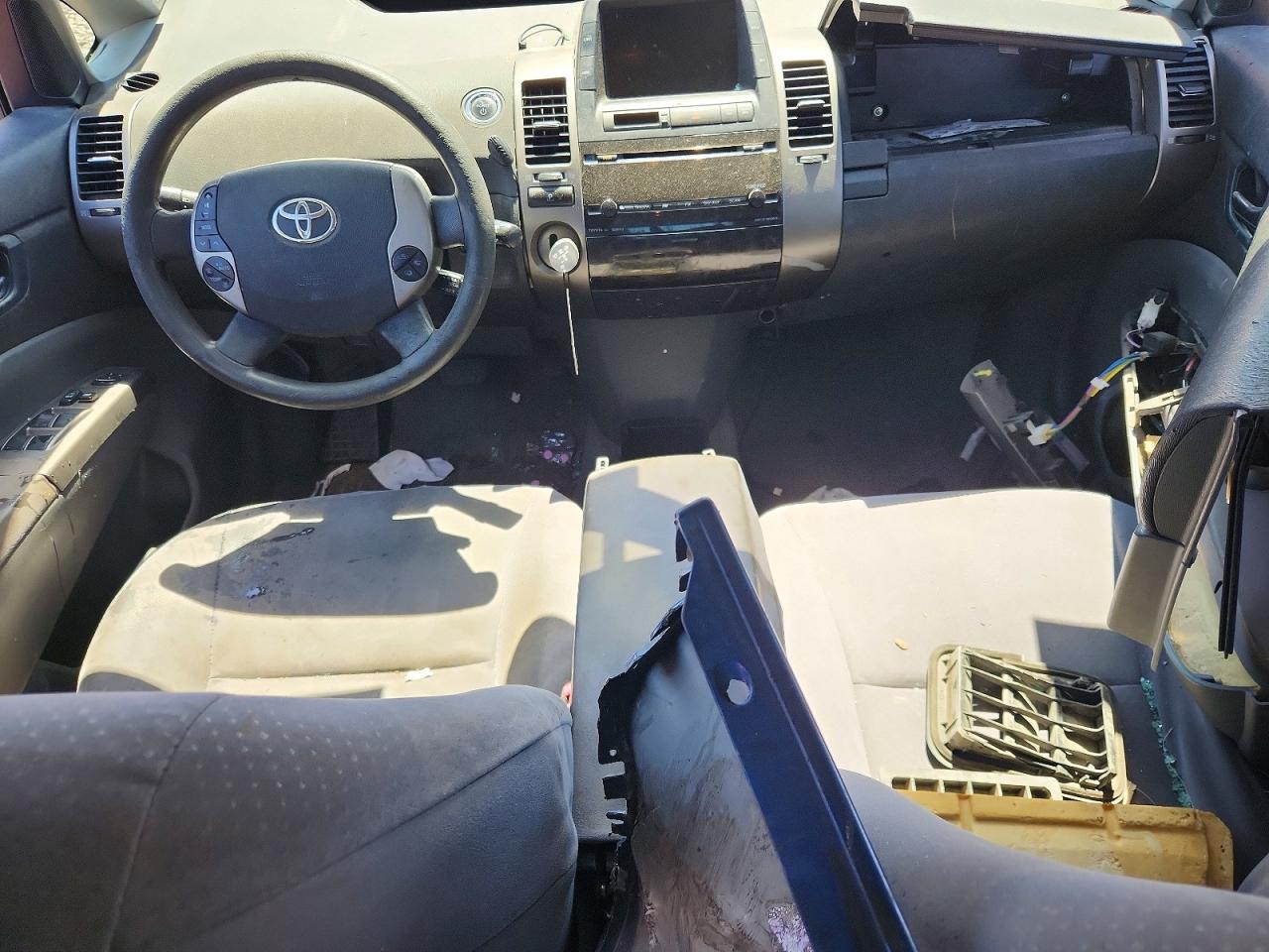 2006 Toyota Prius Base Red vin: JTDKB20U967506413