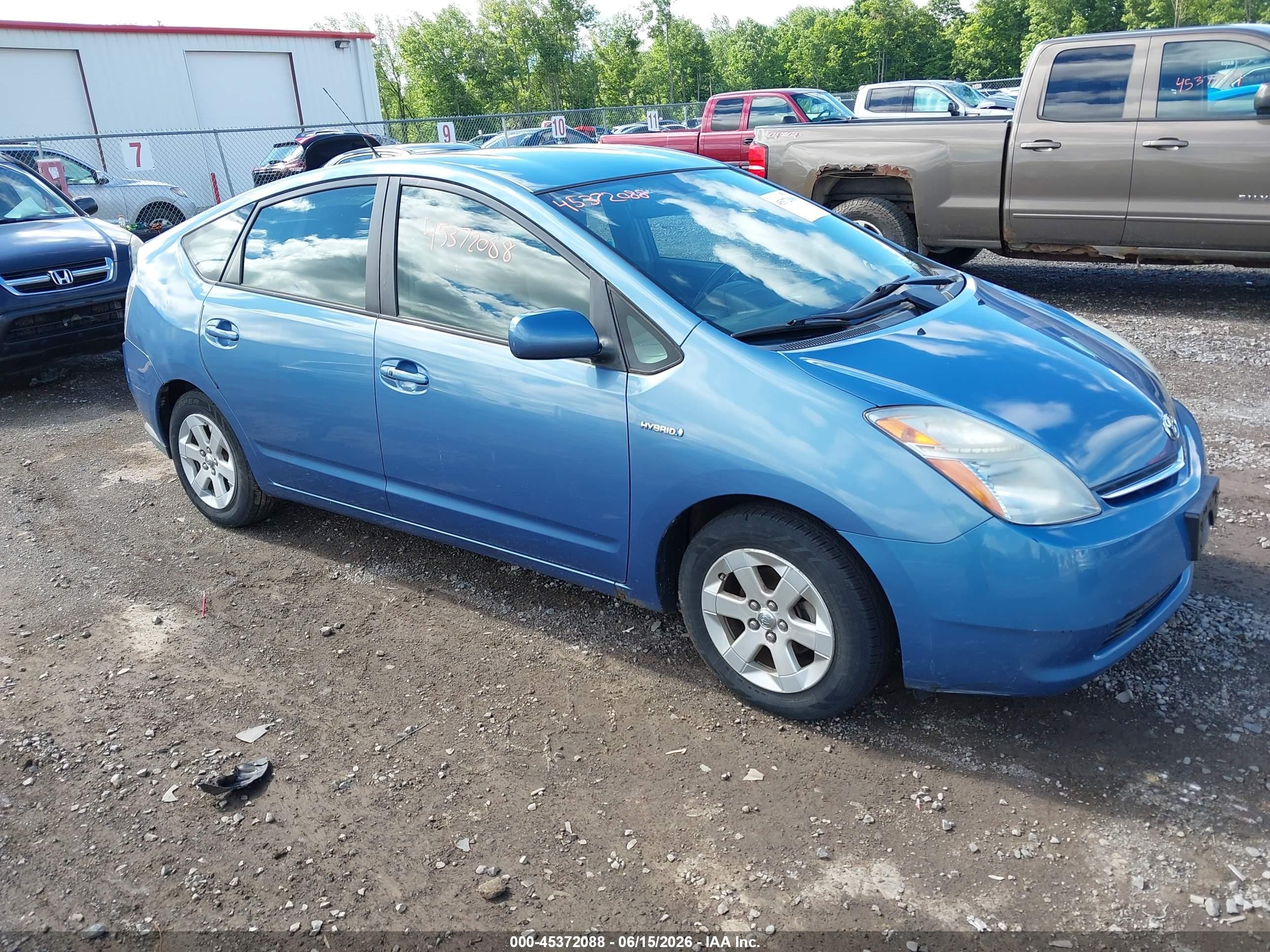 2006 Toyota Prius   Blue vin: JTDKB20U967520926