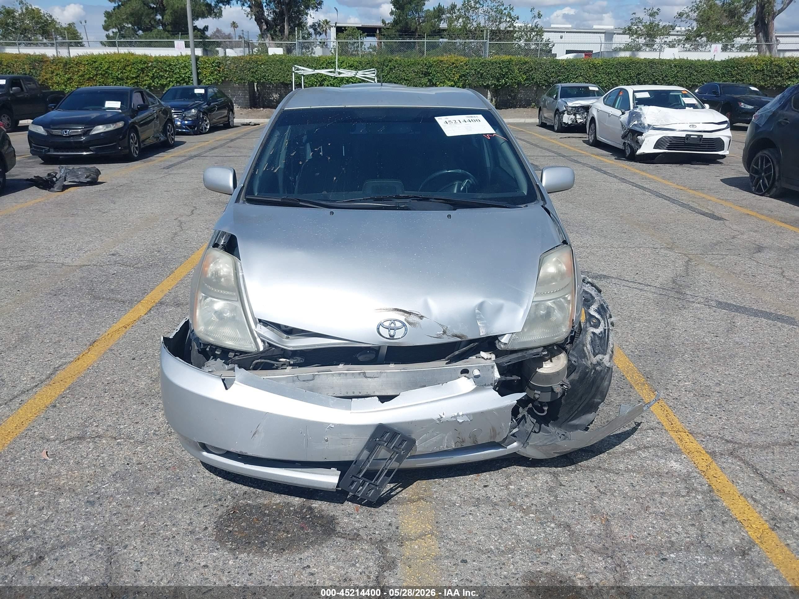 2006 Toyota Prius Silver vin: JTDKB20U967537628