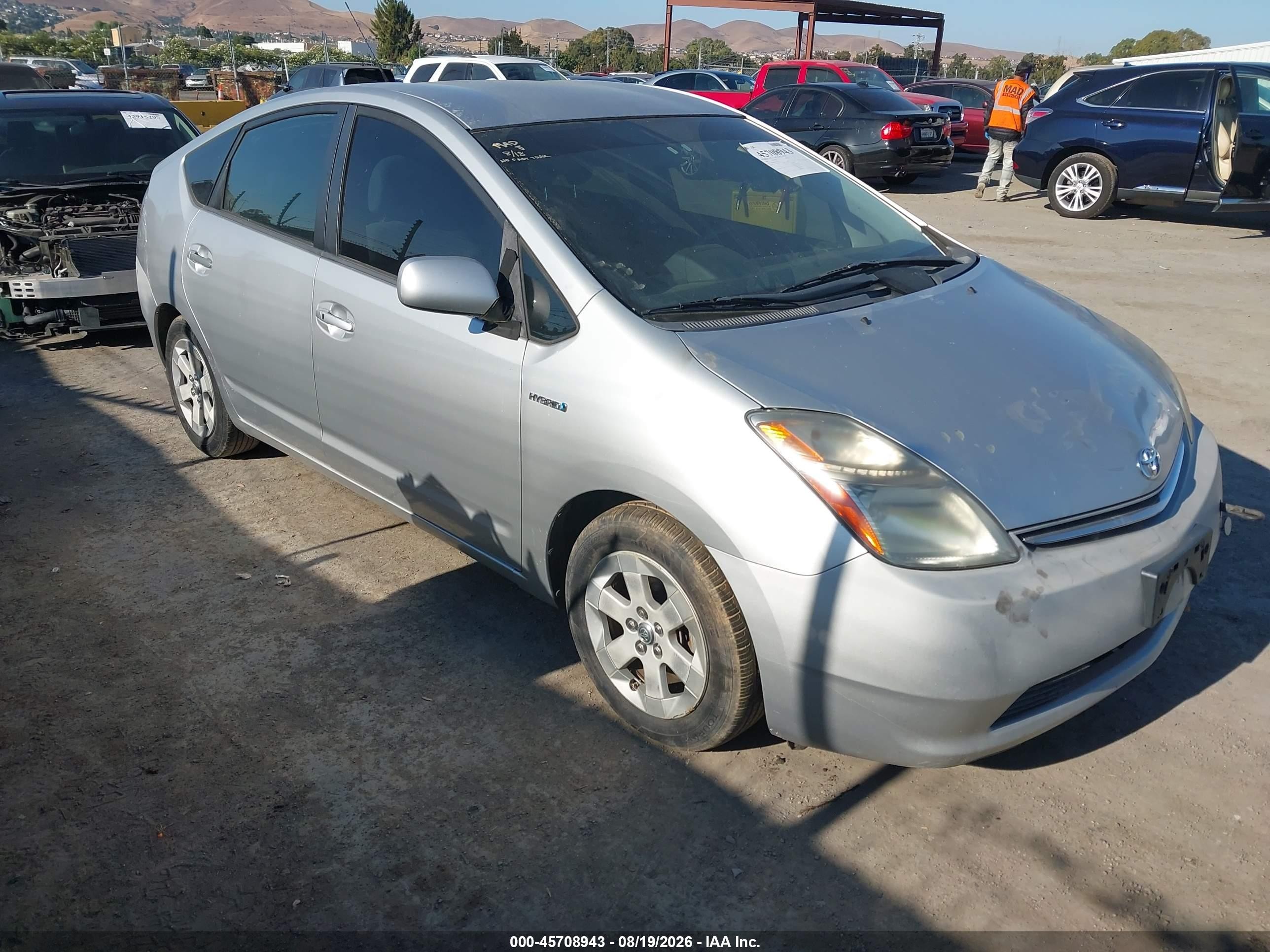 2006 Toyota Prius   Silver vin: JTDKB20U967542537