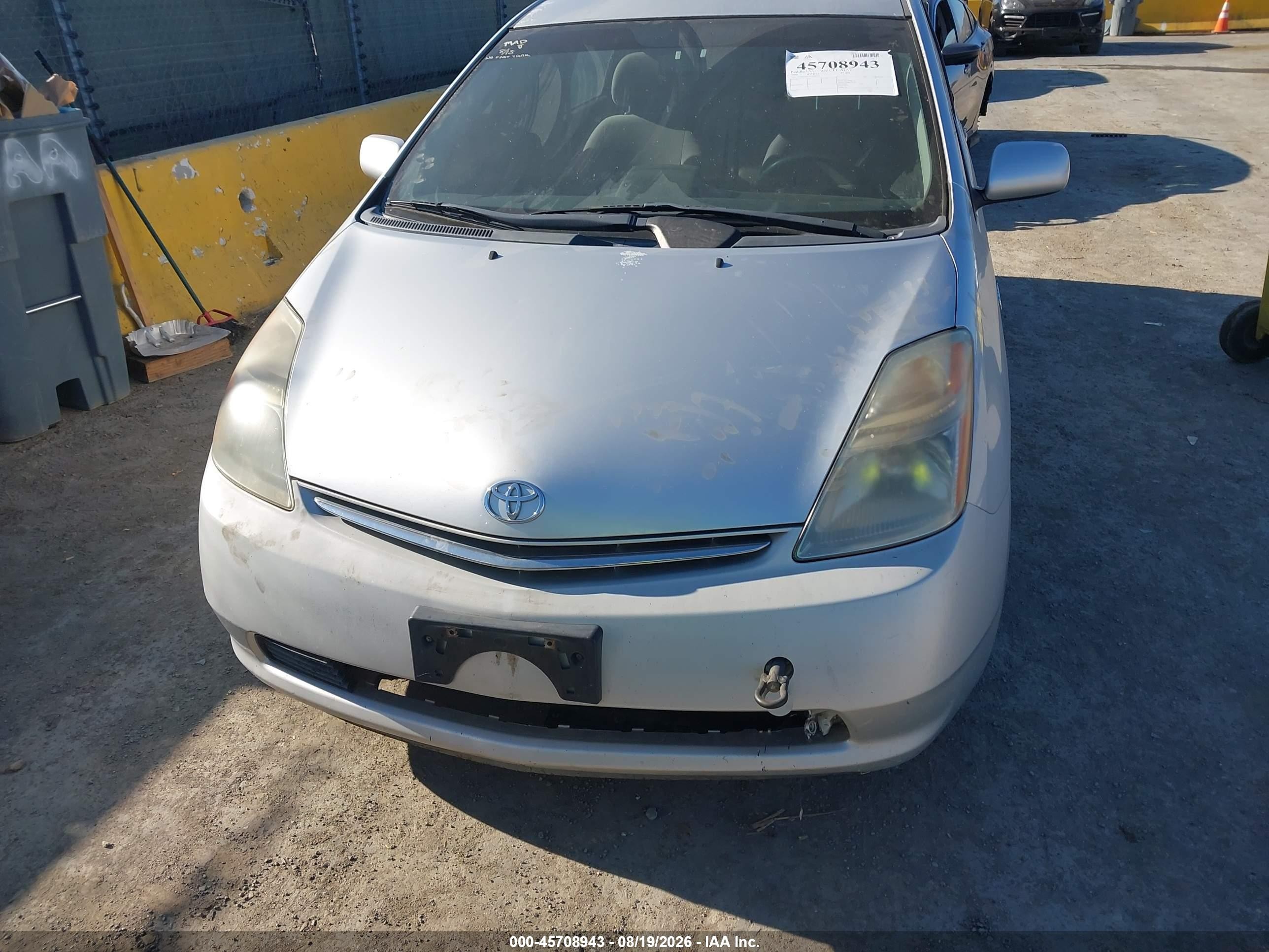 2006 Toyota Prius   Silver vin: JTDKB20U967542537