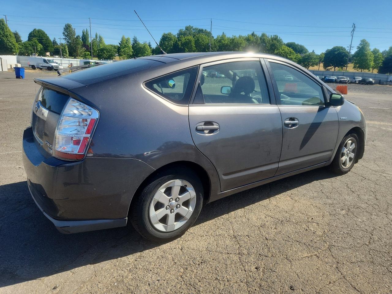 2007 Toyota Prius Base Серый vin: JTDKB20U973222885