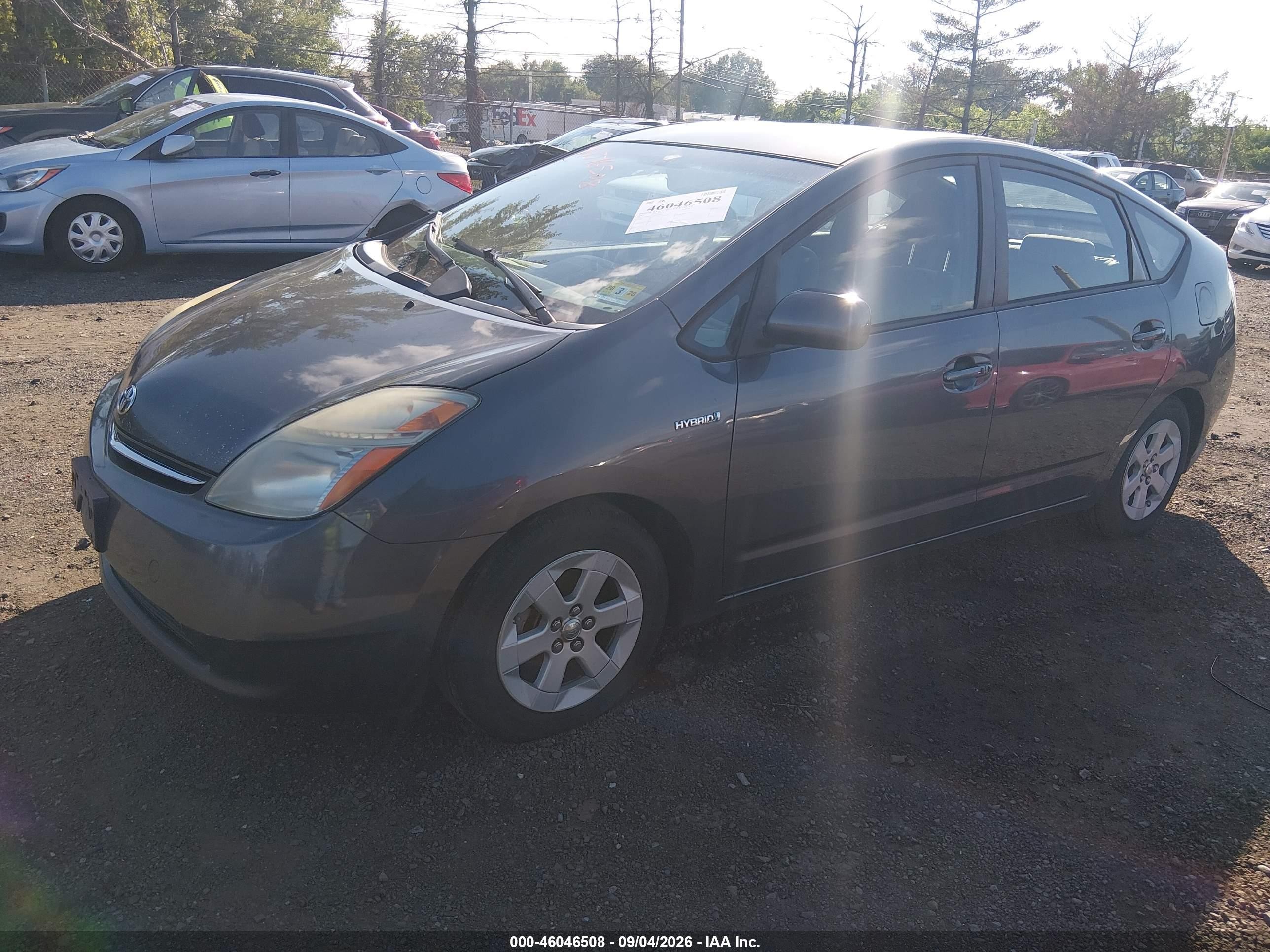 2007 Toyota Prius   Gray vin: JTDKB20U973228895