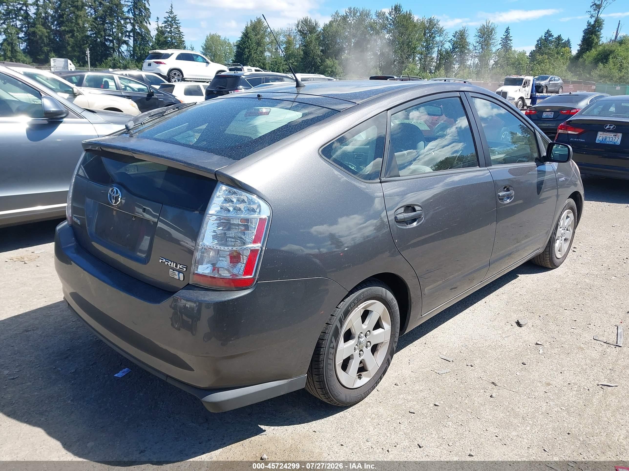 2007 Toyota Prius   Серый vin: JTDKB20U973230565