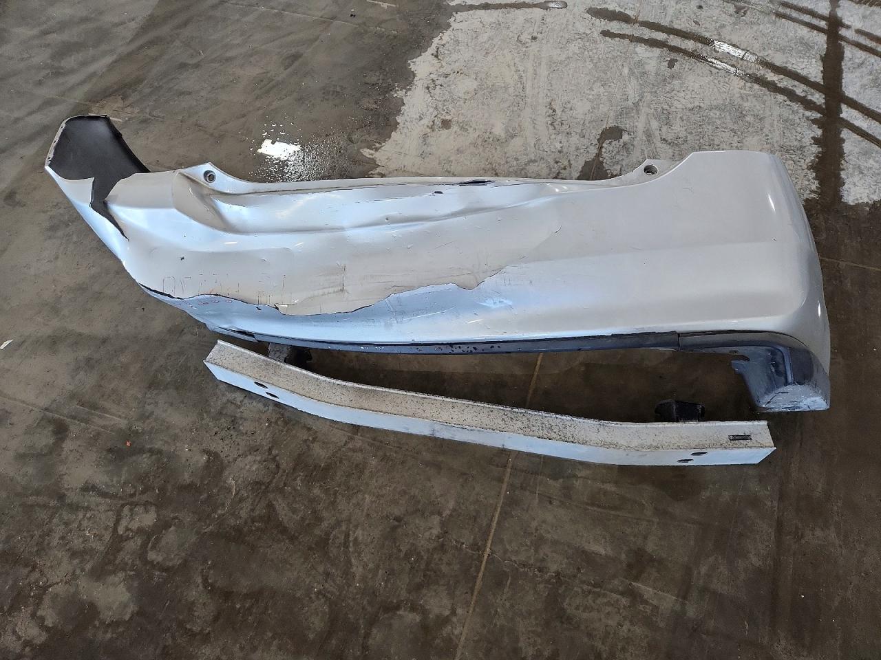 2007 Toyota Prius Base Silver vin: JTDKB20U973237628