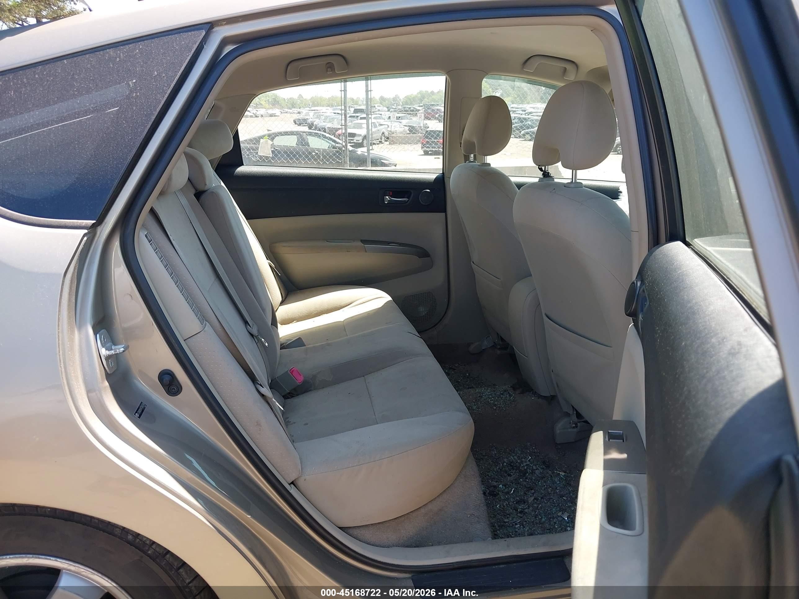 2007 Toyota Prius   Бежевый vin: JTDKB20U973263744