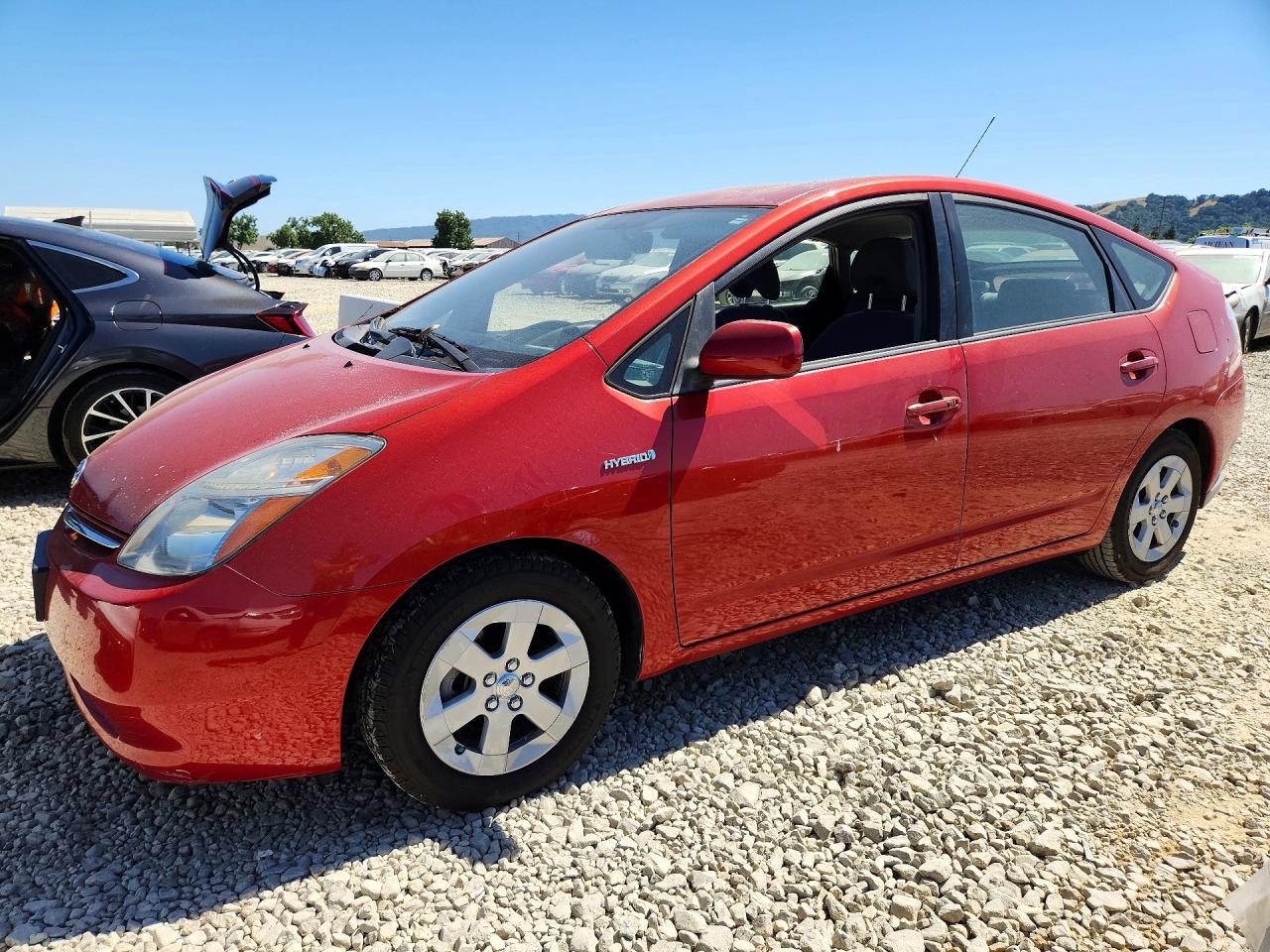 2007 Toyota Prius Base Red vin: JTDKB20U973275585