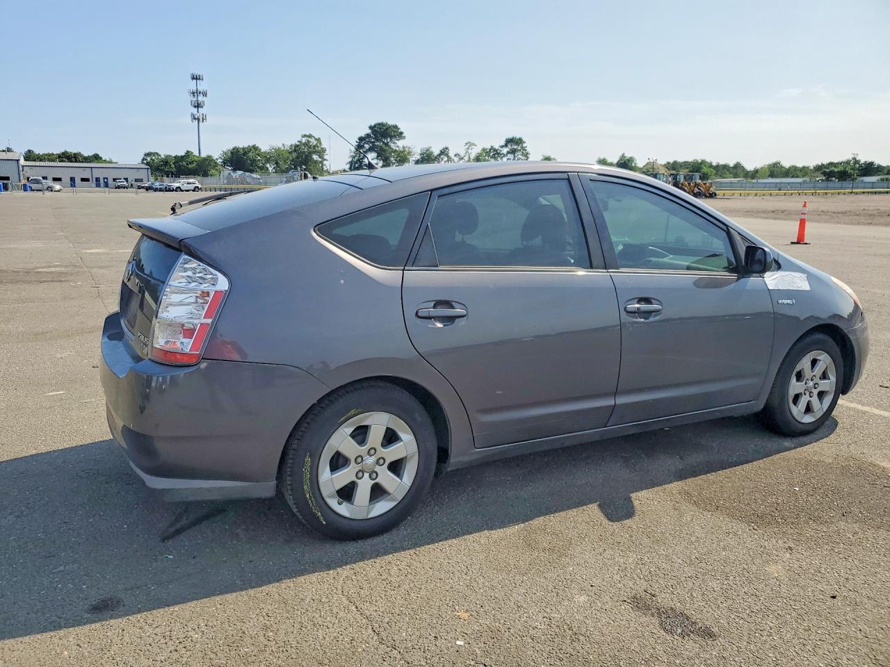 2007 Toyota Prius Base Gray vin: JTDKB20U973295061