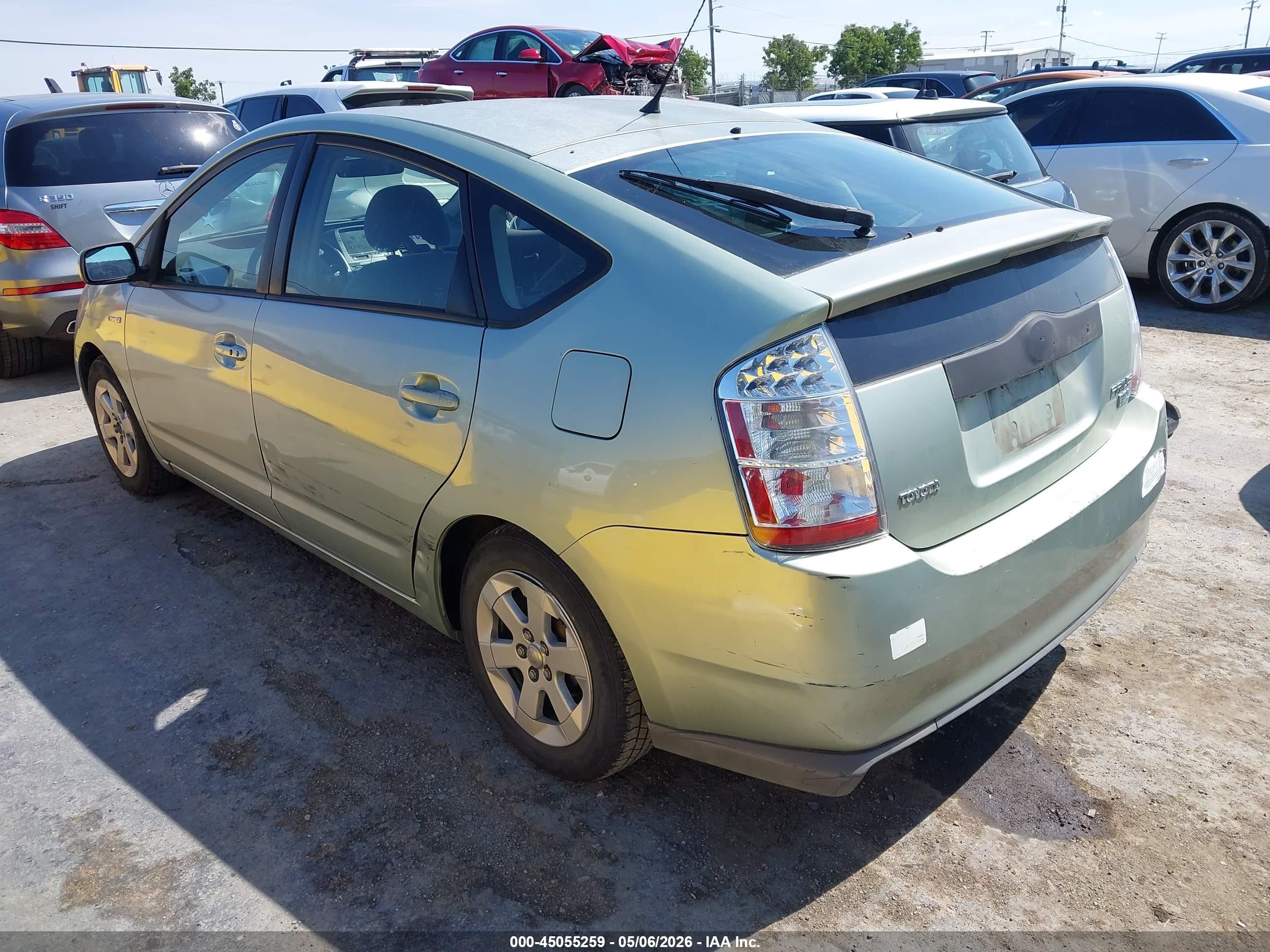 2007 Toyota Prius   Green vin: JTDKB20U973295612