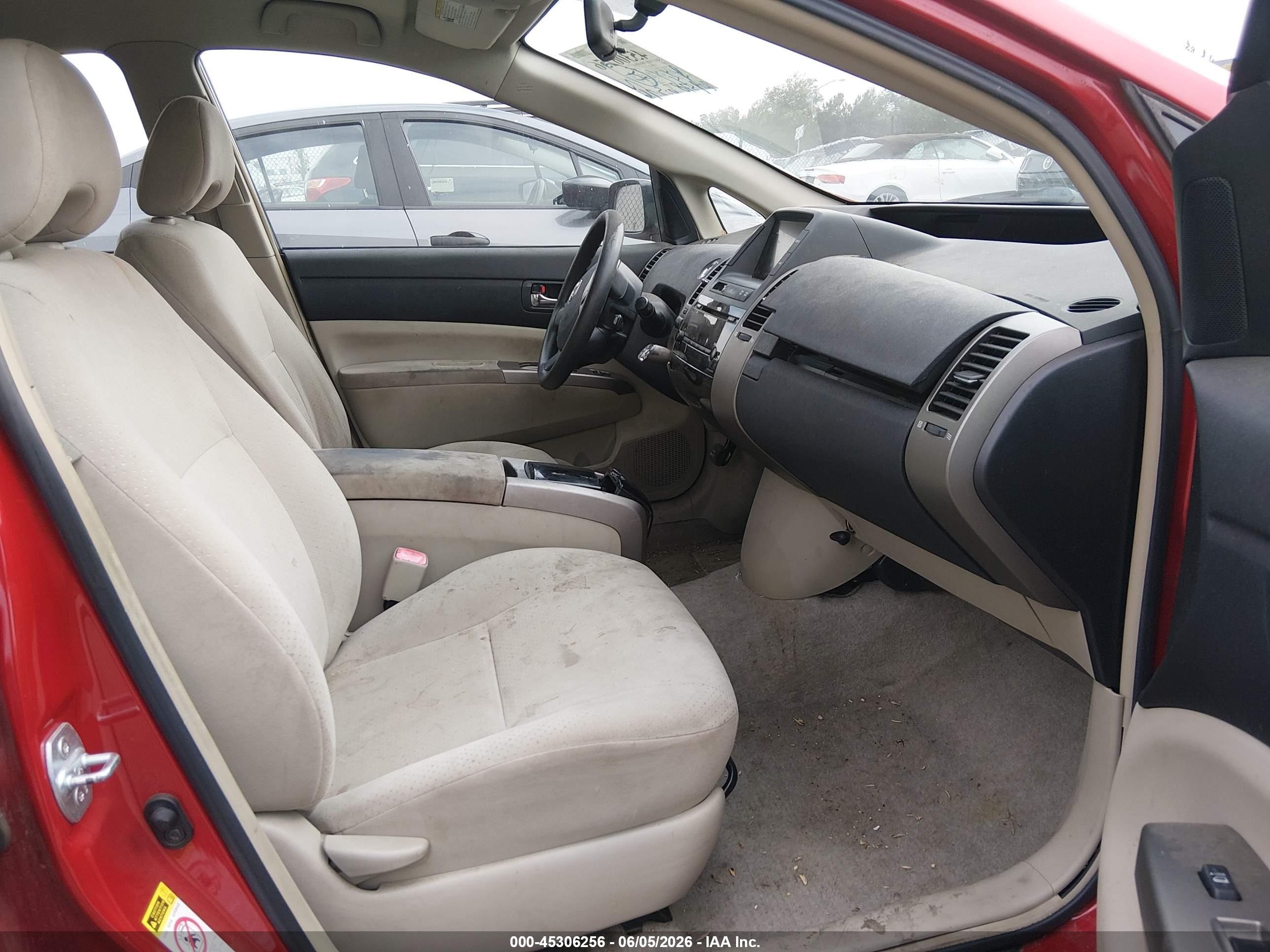 2007 Toyota Prius   Красный vin: JTDKB20U977084175