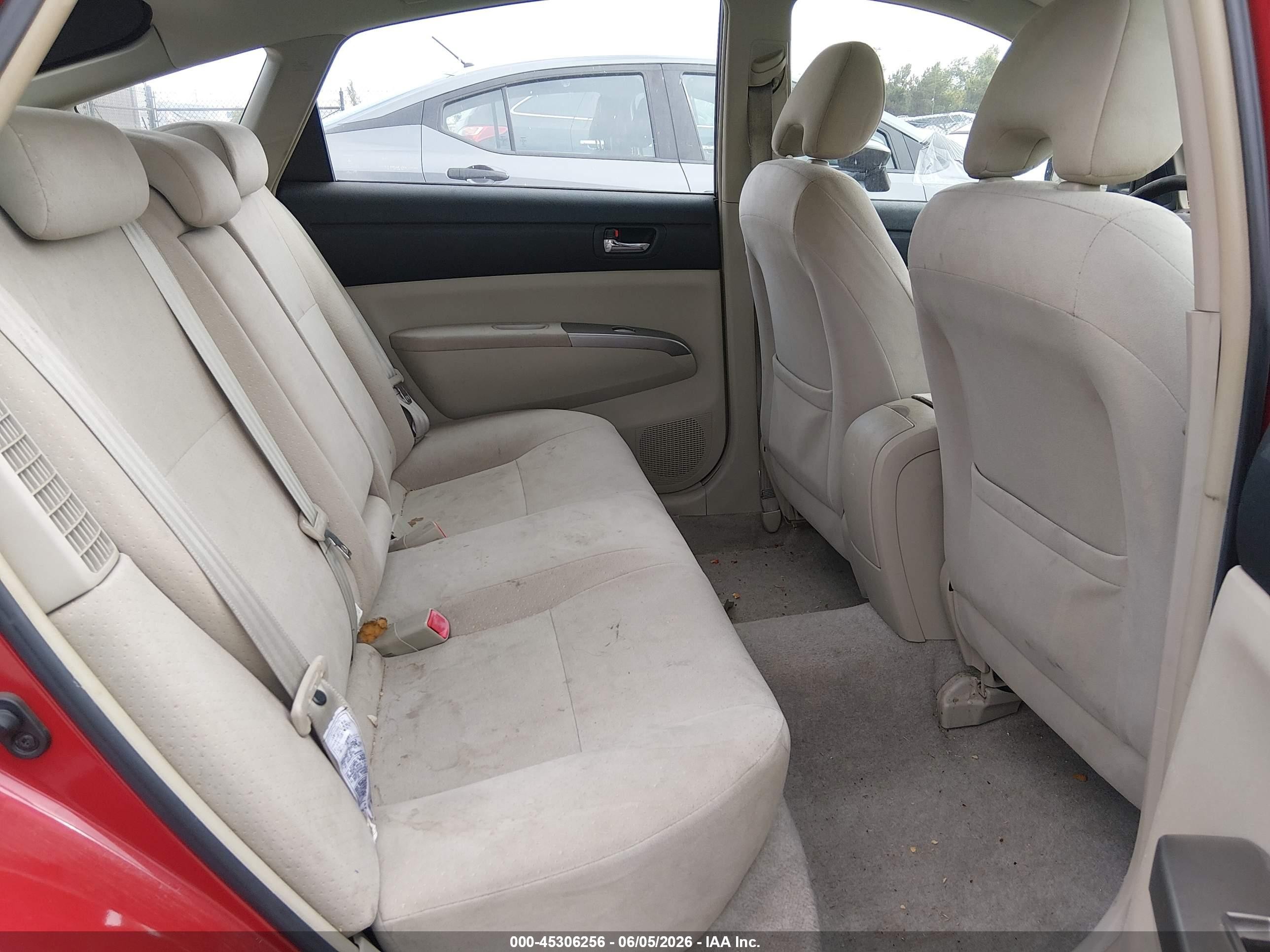 2007 Toyota Prius   Красный vin: JTDKB20U977084175