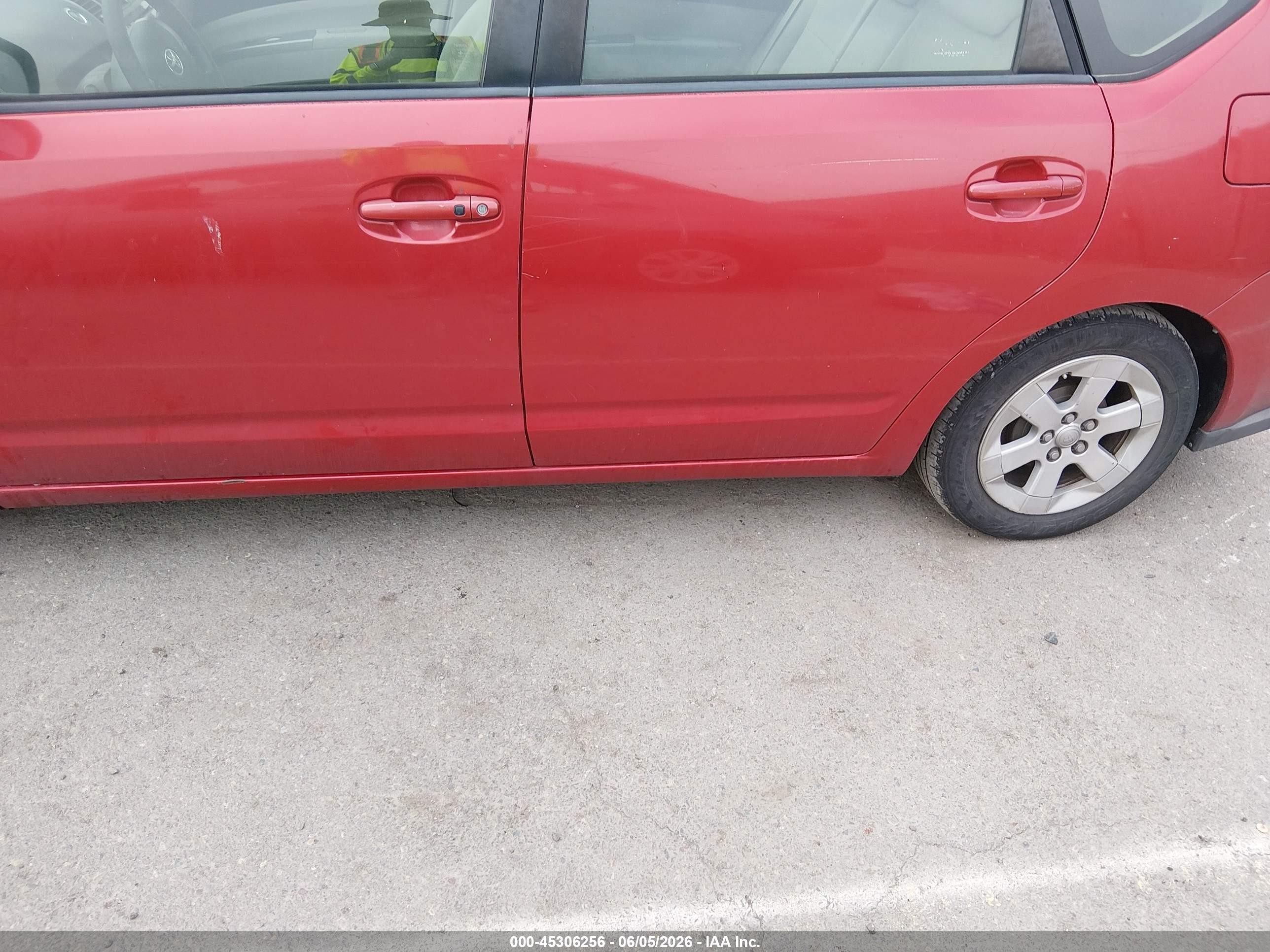 2007 Toyota Prius   Красный vin: JTDKB20U977084175