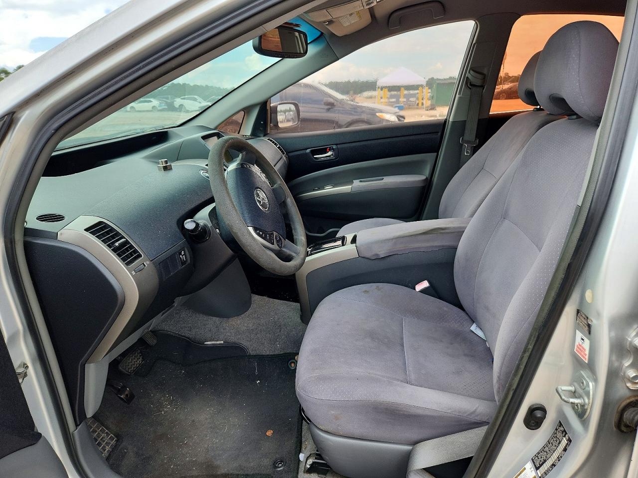 2007 Toyota Prius Silver vin: JTDKB20U977089151