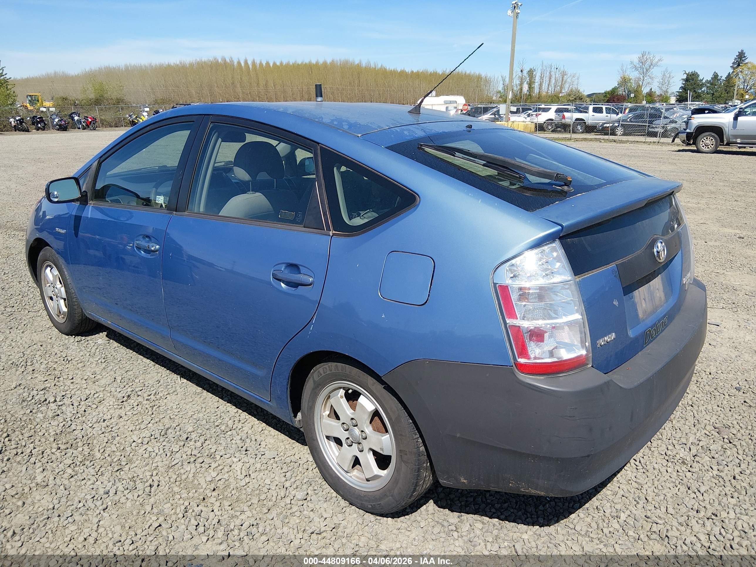 2007 Toyota Prius   Синий vin: JTDKB20U977562580