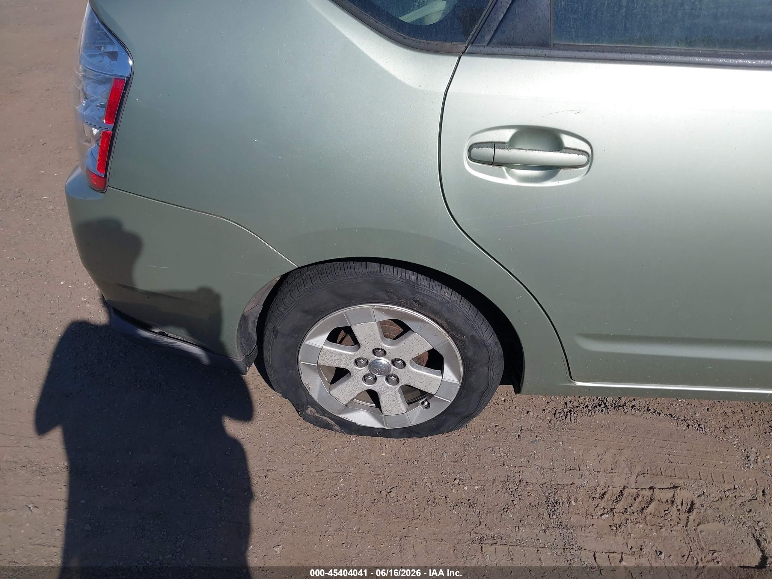 2007 Toyota Prius   Green vin: JTDKB20U977569769