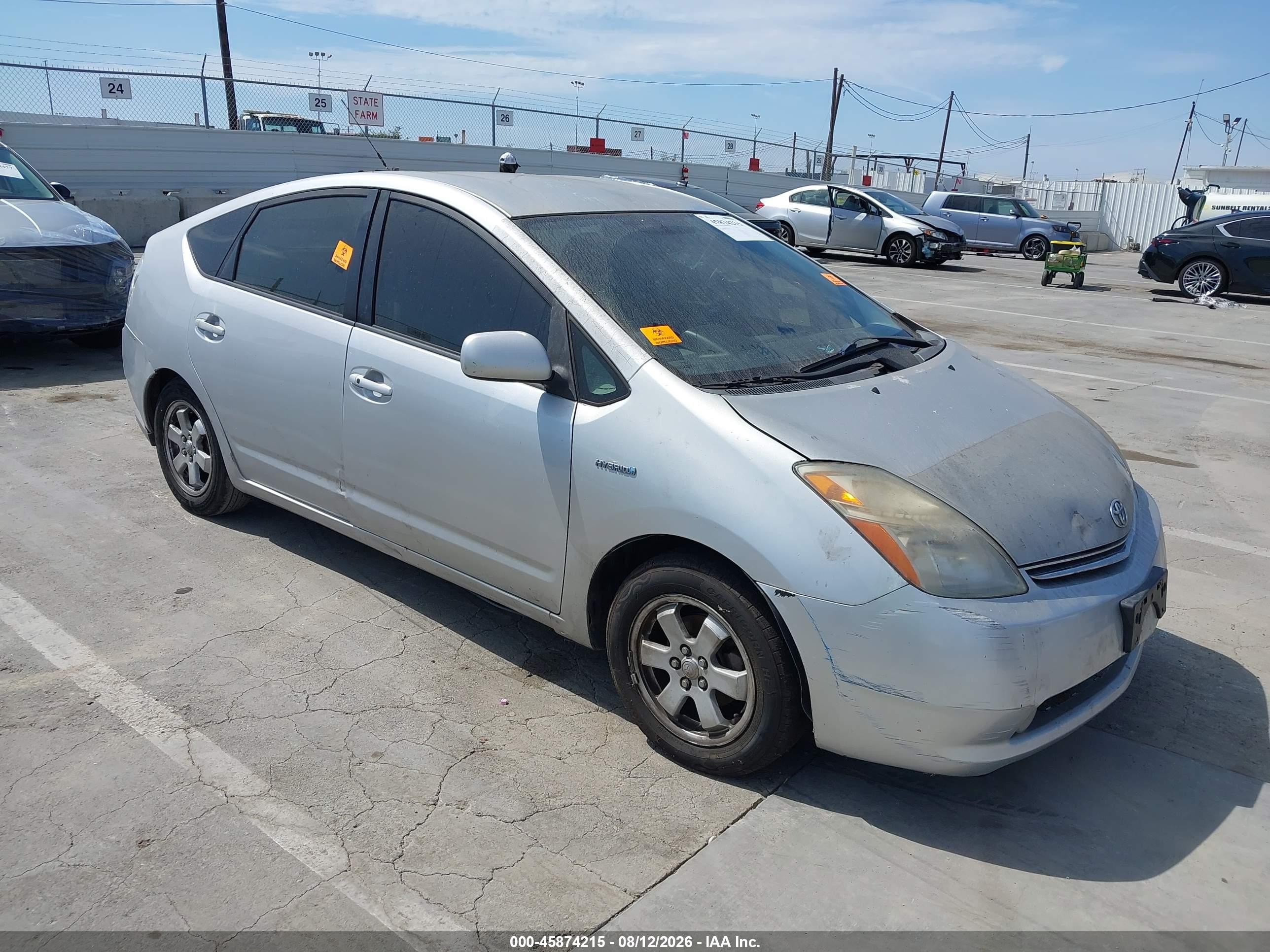 2007 Toyota Prius   Silver vin: JTDKB20U977574048