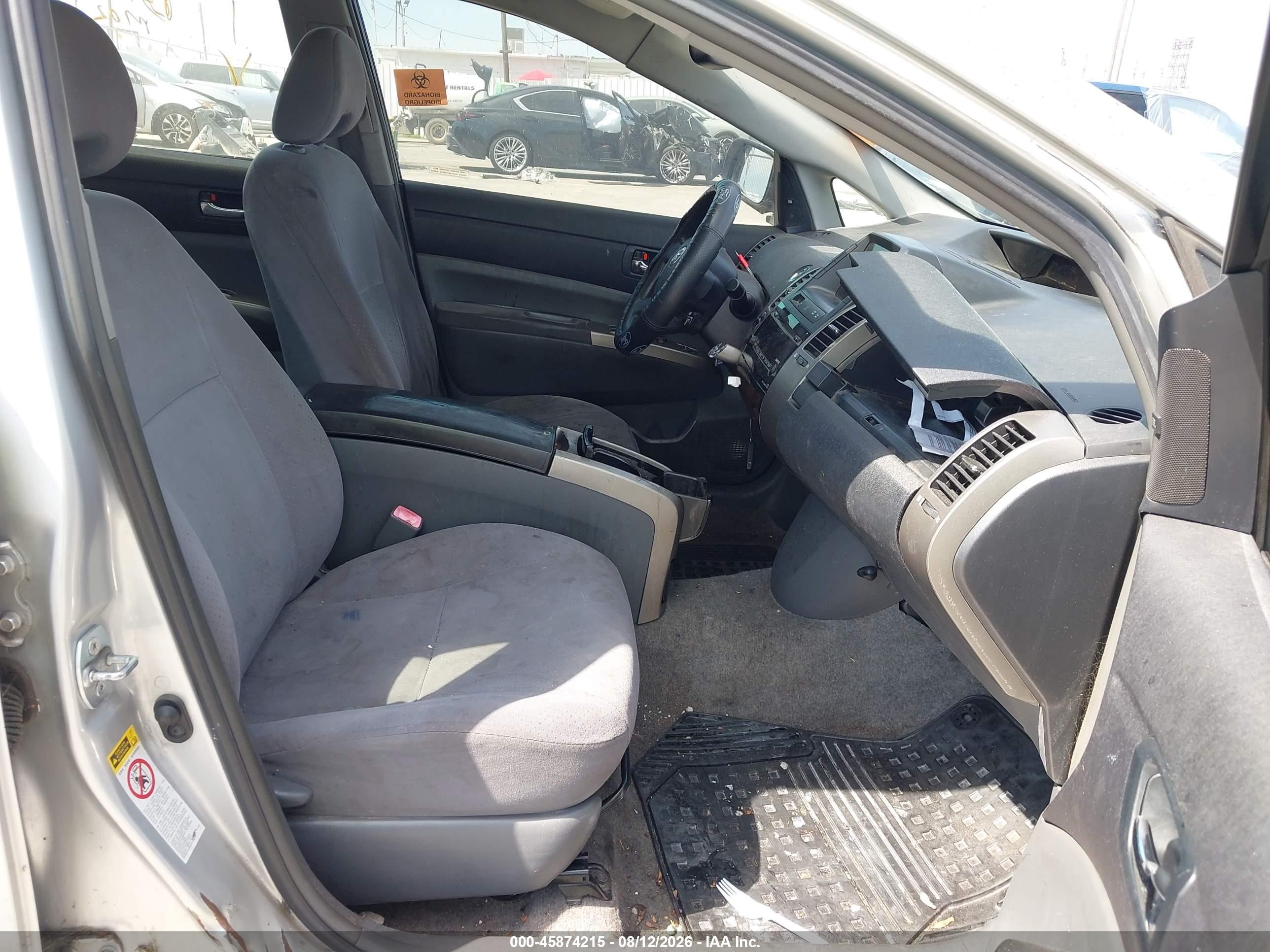 2007 Toyota Prius   Silver vin: JTDKB20U977574048