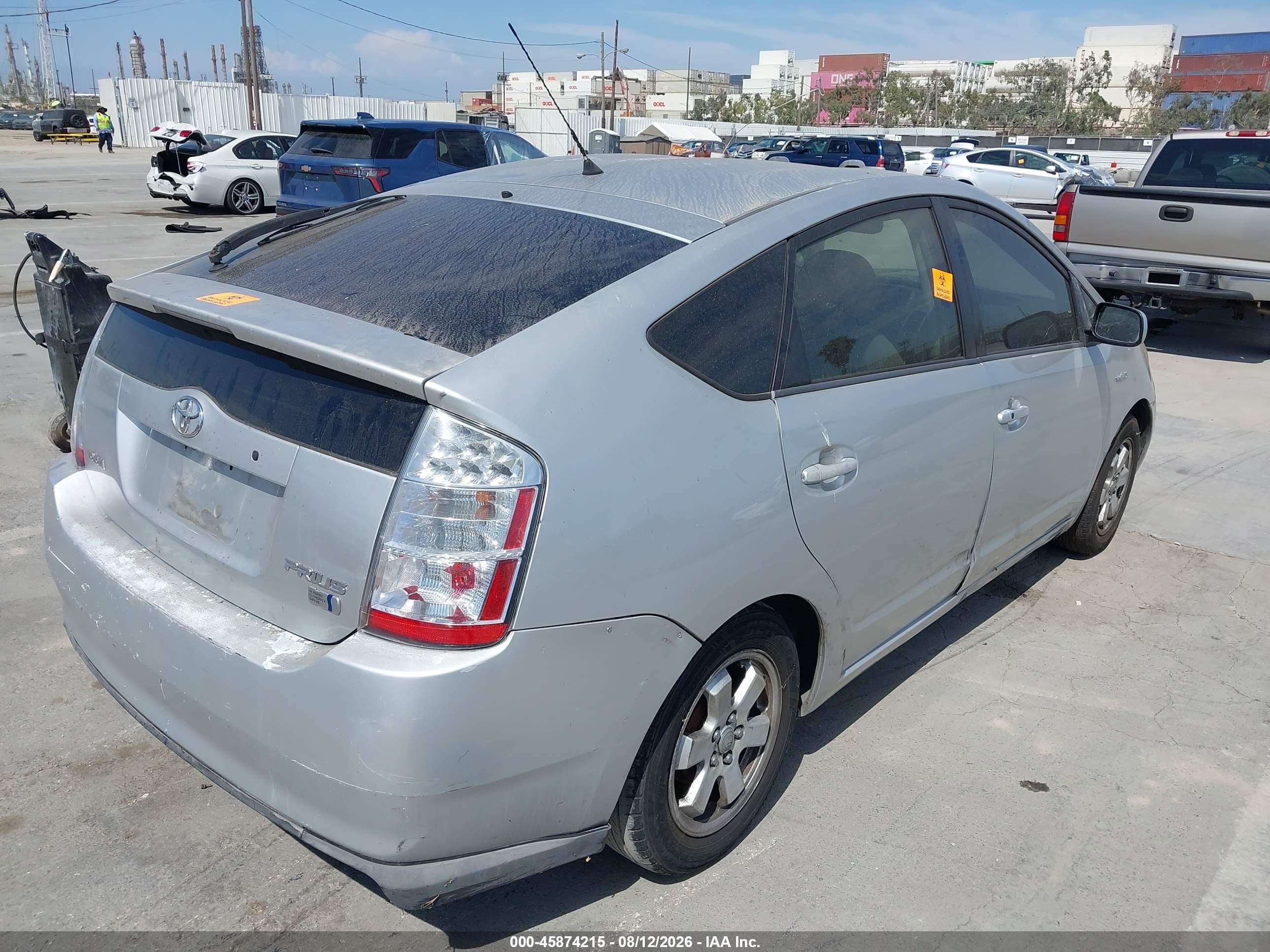 2007 Toyota Prius   Silver vin: JTDKB20U977574048