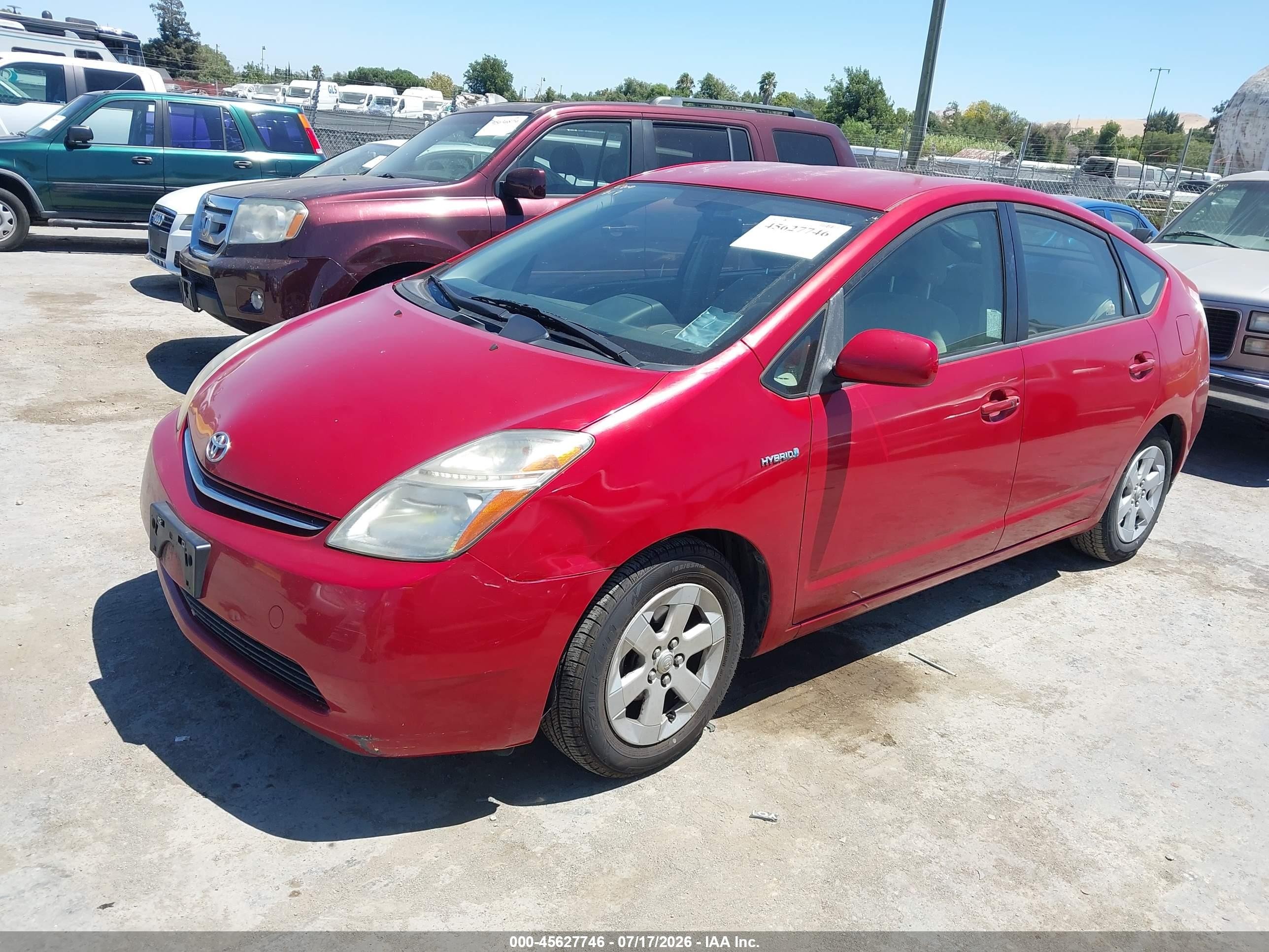 2007 Toyota Prius   Red vin: JTDKB20U977587351