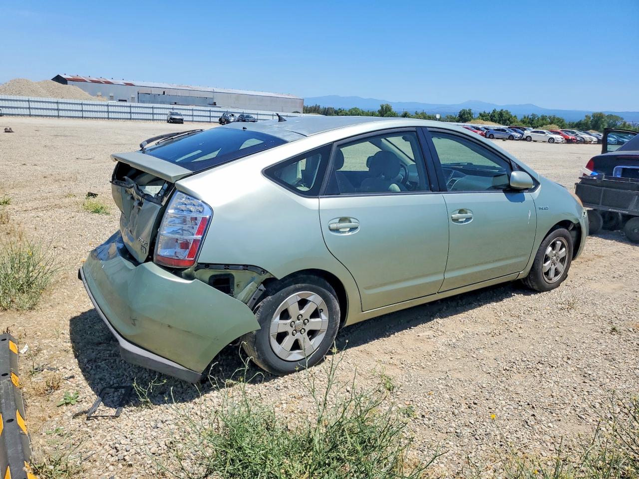 2007 Toyota Prius Base Green vin: JTDKB20U977591044