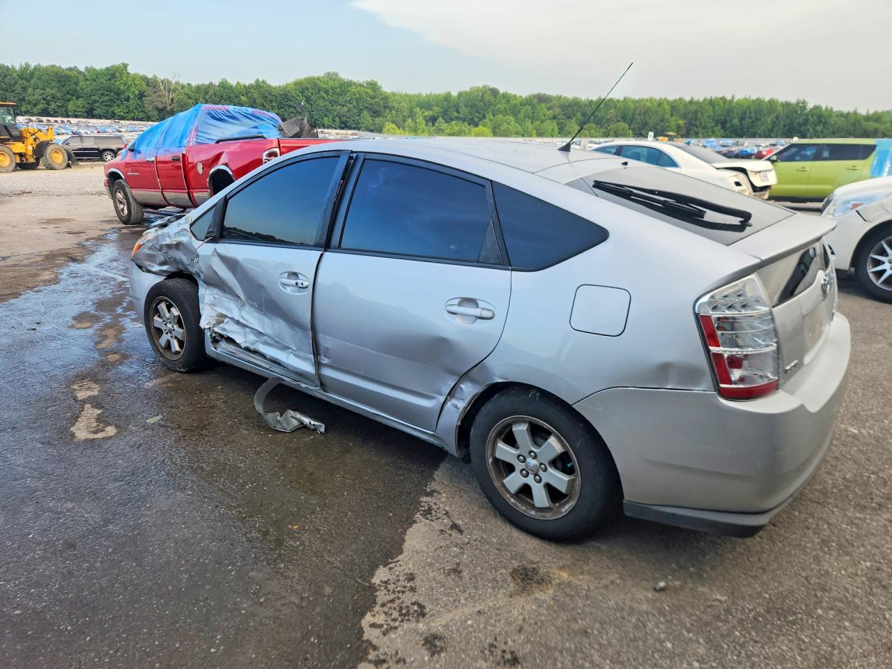 2007 Toyota Prius Base Серебряный vin: JTDKB20U977591965