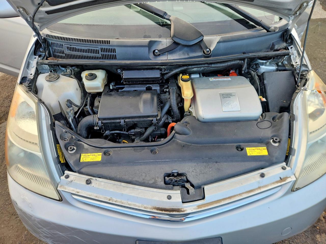 2007 Toyota Prius Base Серебряный vin: JTDKB20U977591965