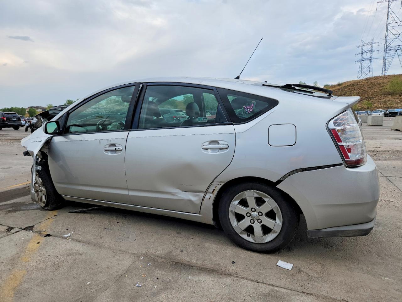 2007 Toyota Prius Base Silver vin: JTDKB20U977592341