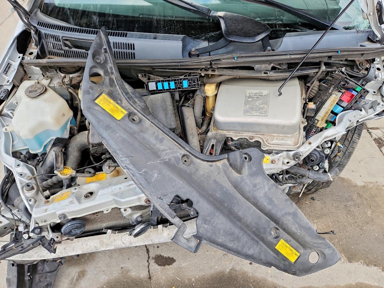 2007 Toyota Prius Base Silver vin: JTDKB20U977592341