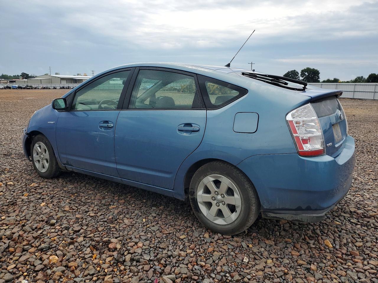 2007 Toyota Prius Base Blue vin: JTDKB20U977609283
