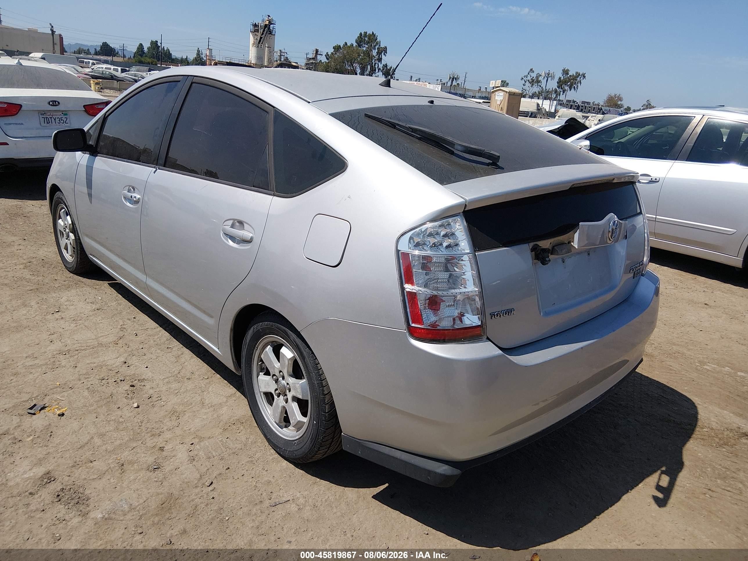 2007 Toyota Prius Silver vin: JTDKB20U977628559