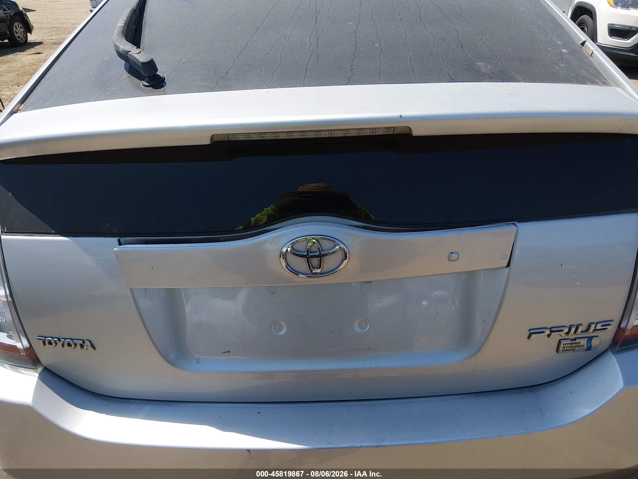 2007 Toyota Prius Silver vin: JTDKB20U977628559